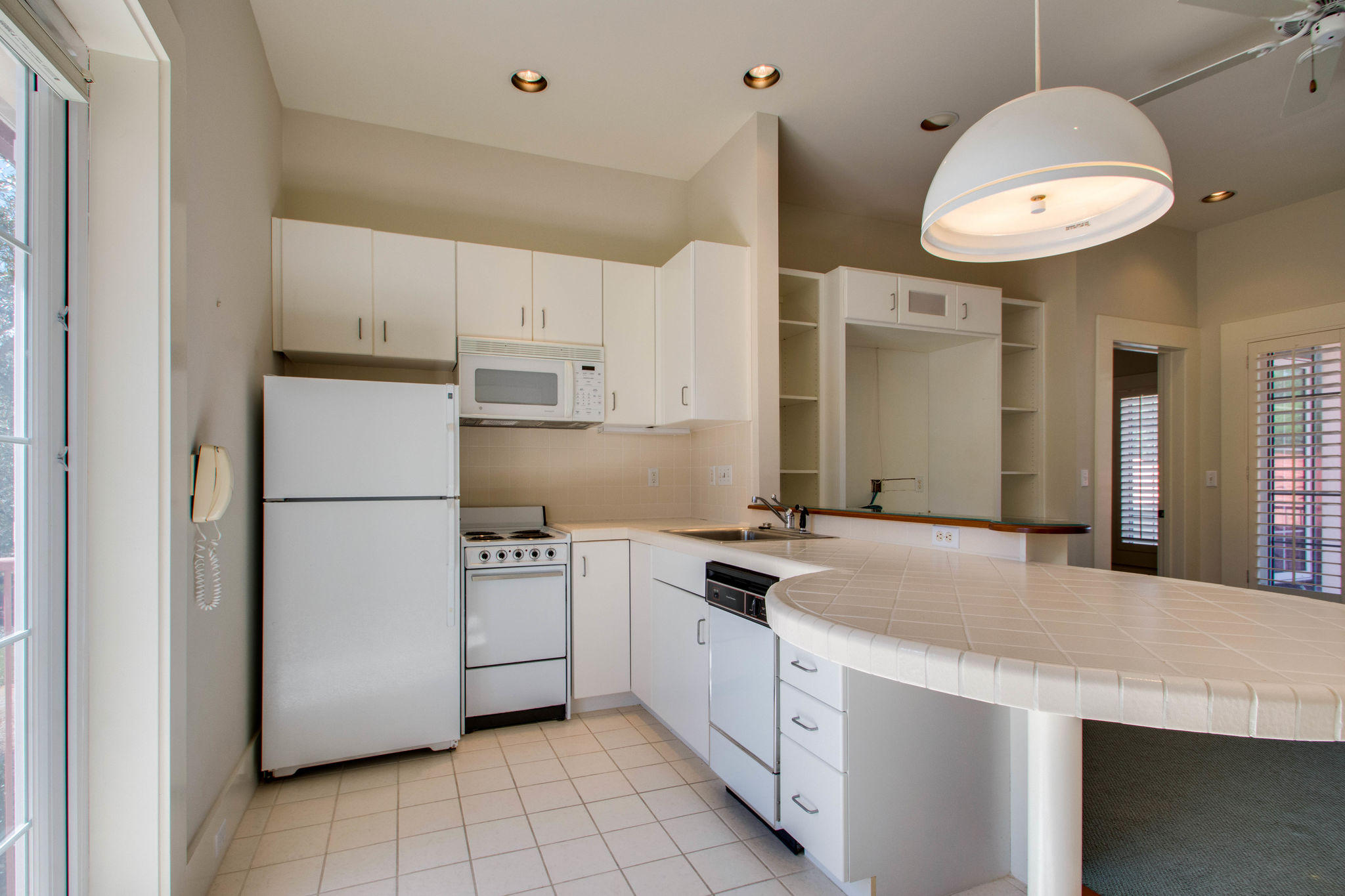 EMERALD BAY WEST - Residential