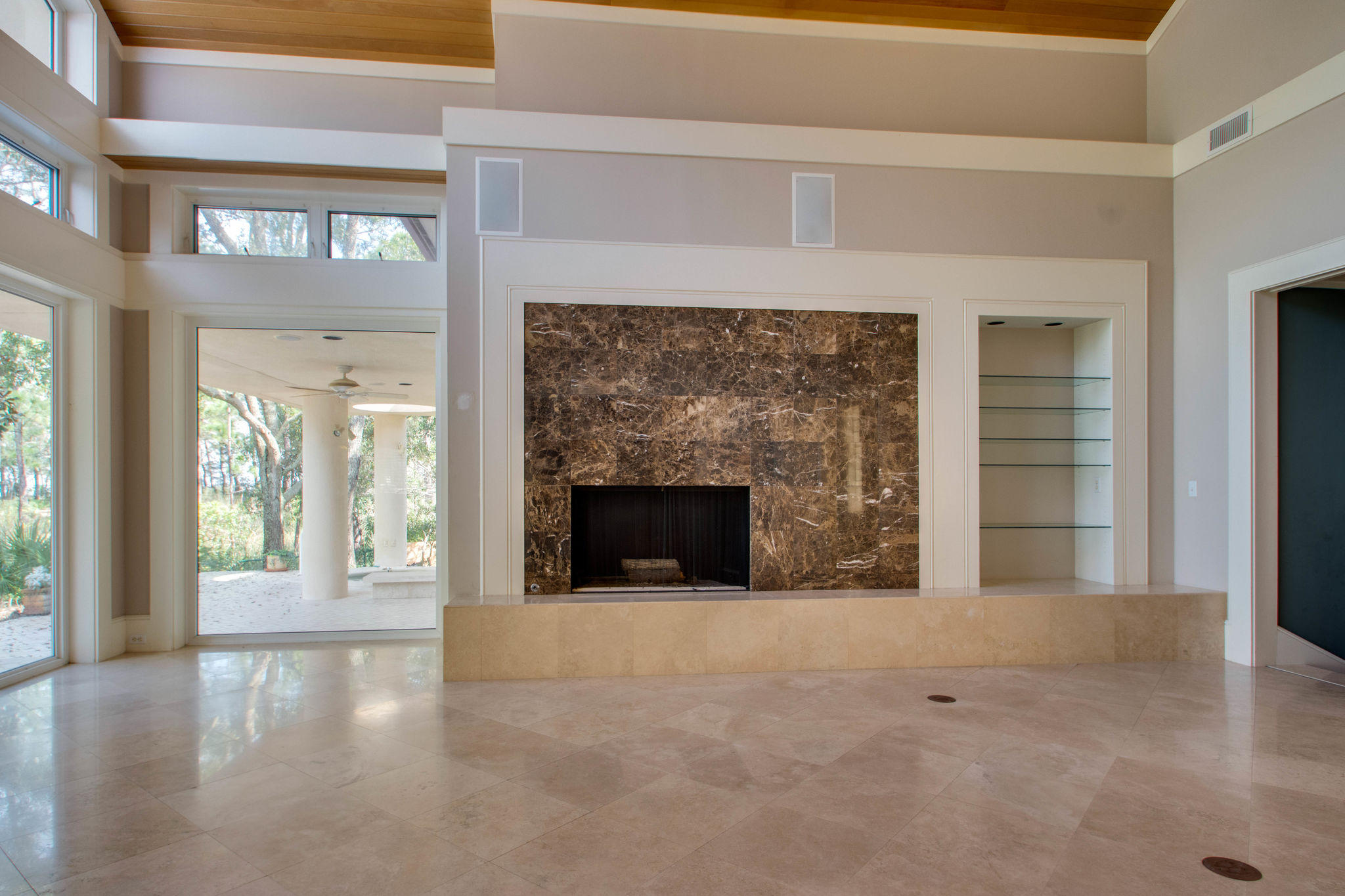 EMERALD BAY WEST - Residential