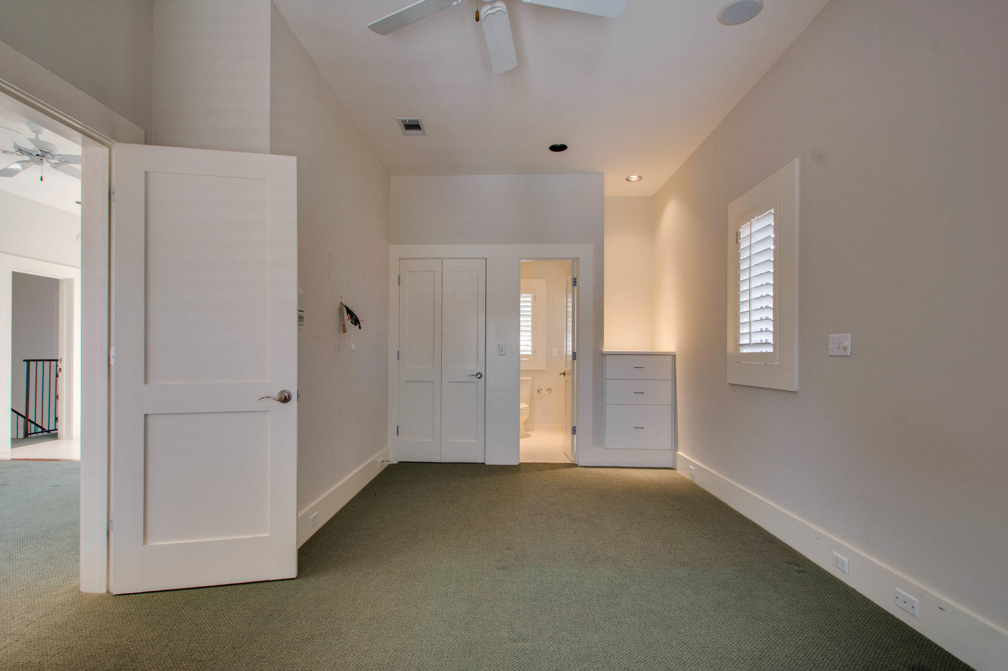 EMERALD BAY WEST - Residential