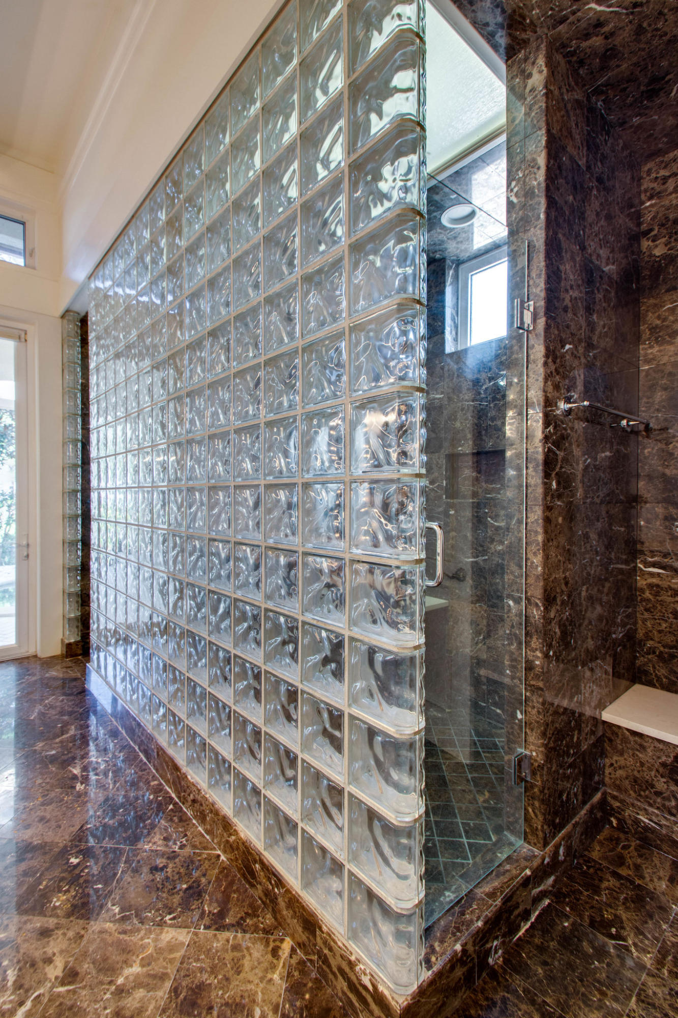 EMERALD BAY WEST - Residential