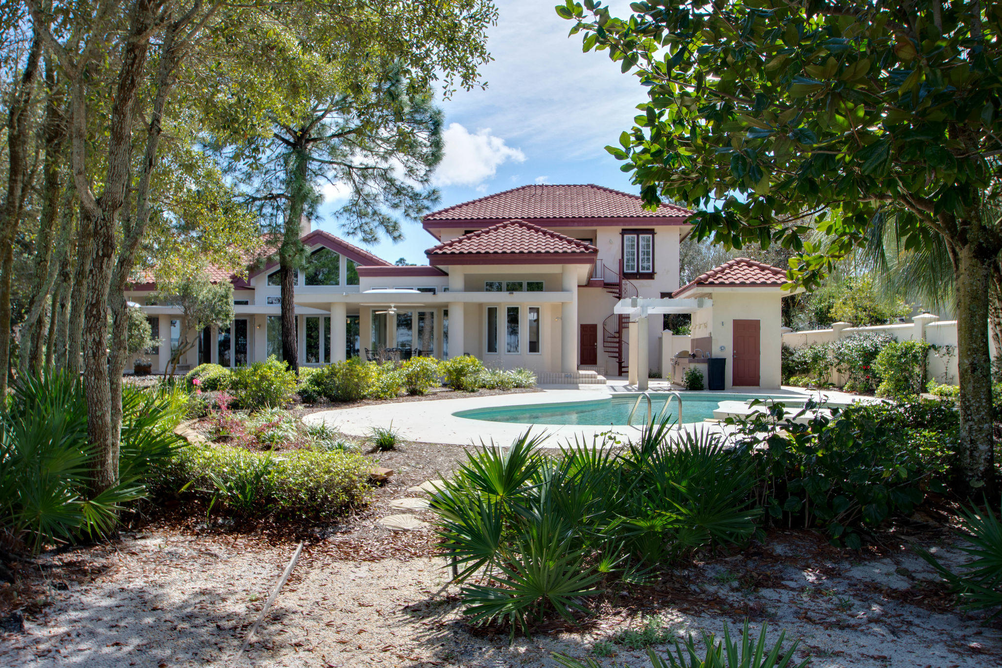 EMERALD BAY WEST - Residential