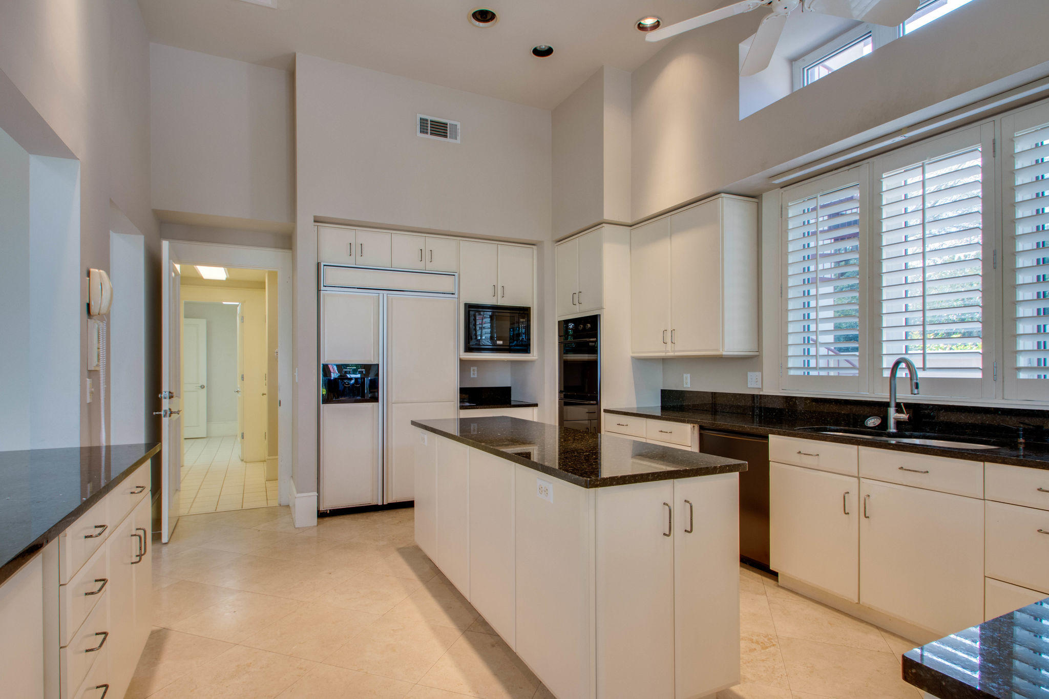 EMERALD BAY WEST - Residential