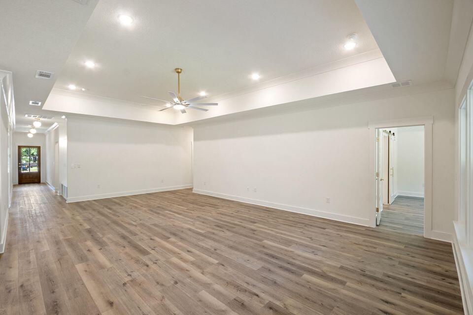 BELLA VISTA HEIGHTS - Residential