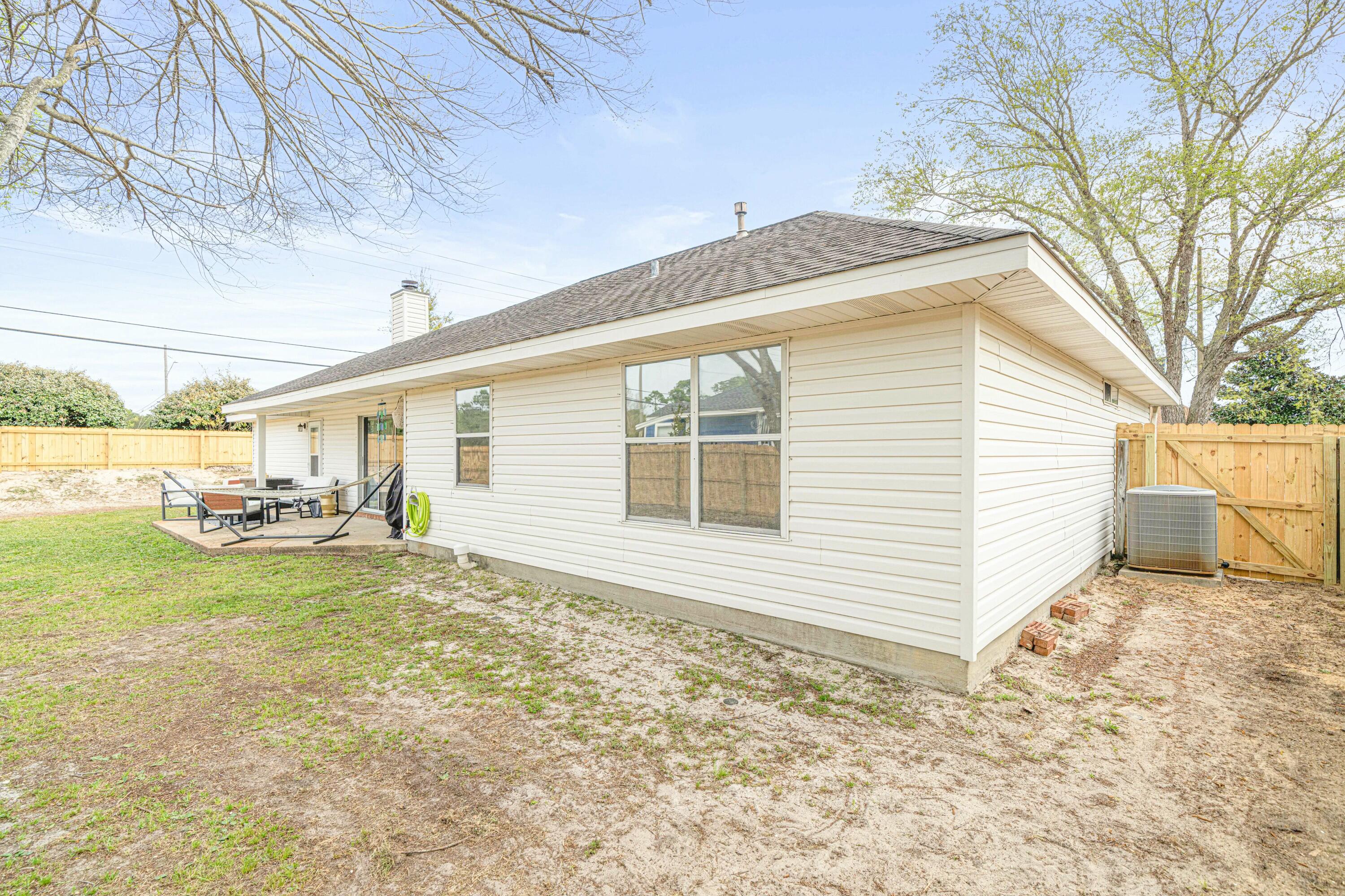 BELLA VISTA - Residential