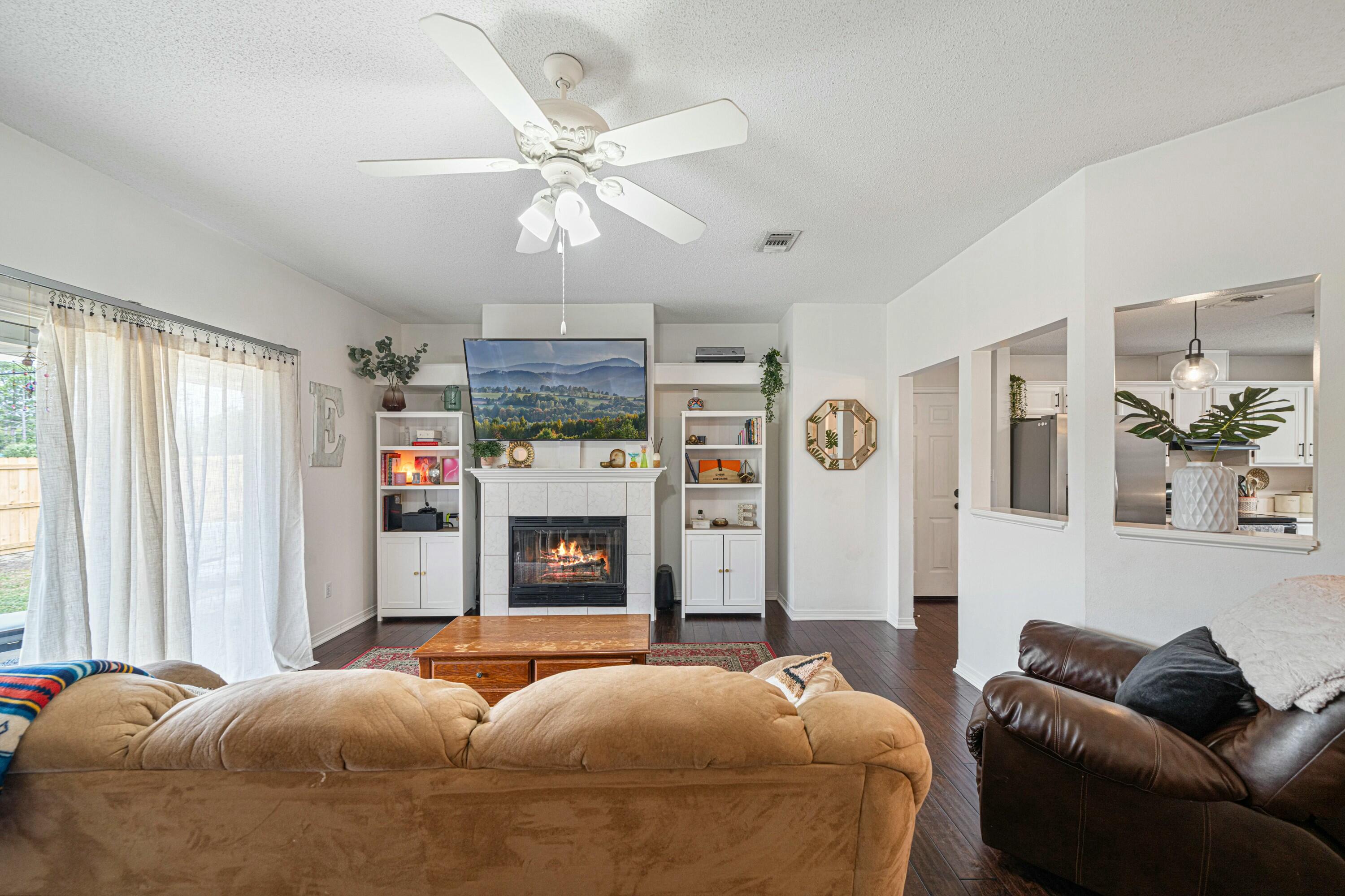 BELLA VISTA - Residential