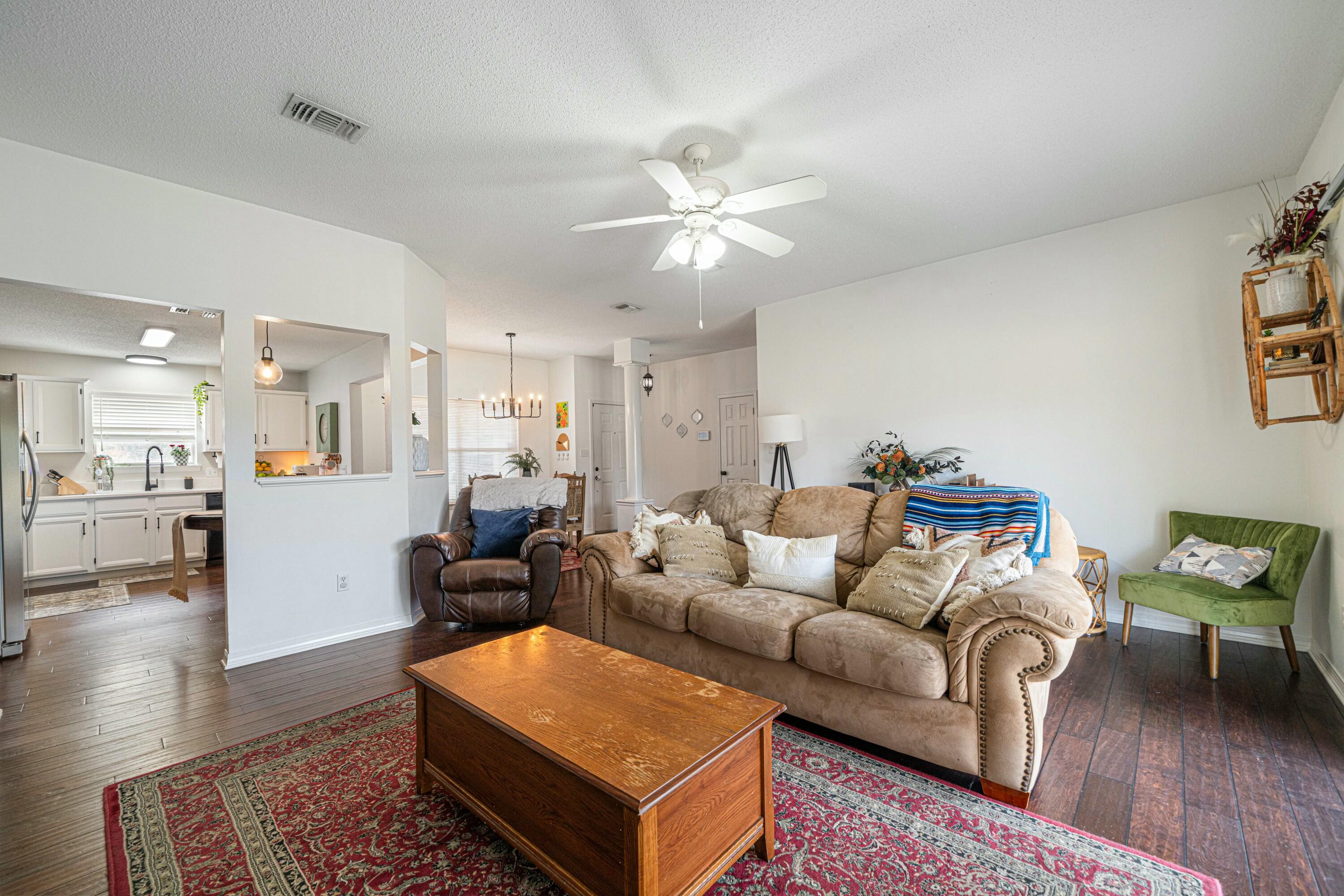 BELLA VISTA - Residential