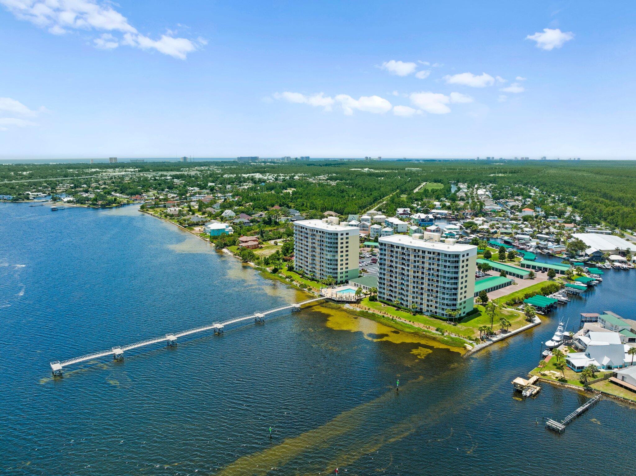 Hibiscus By The Bay - Residential