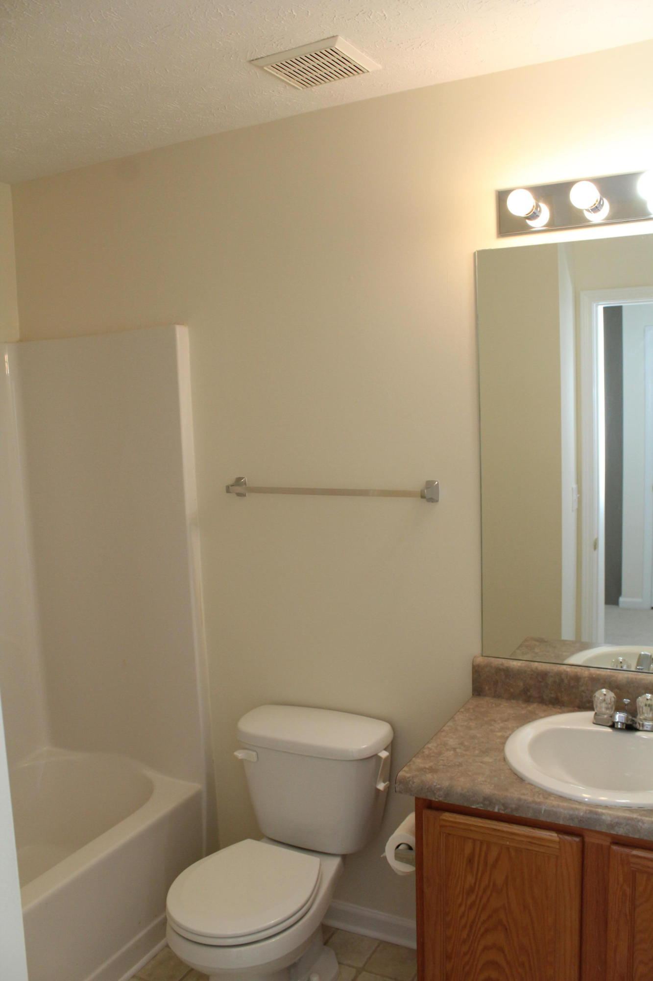 ROLLING PINES - Residential