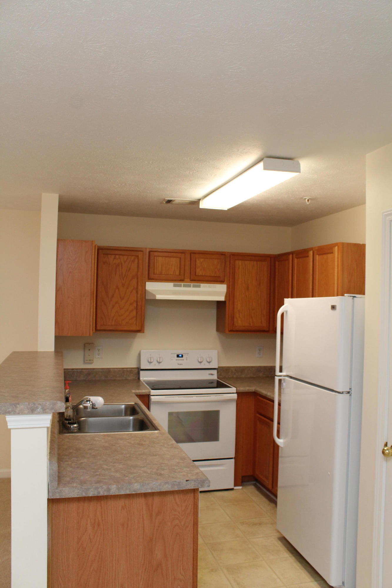 ROLLING PINES - Residential