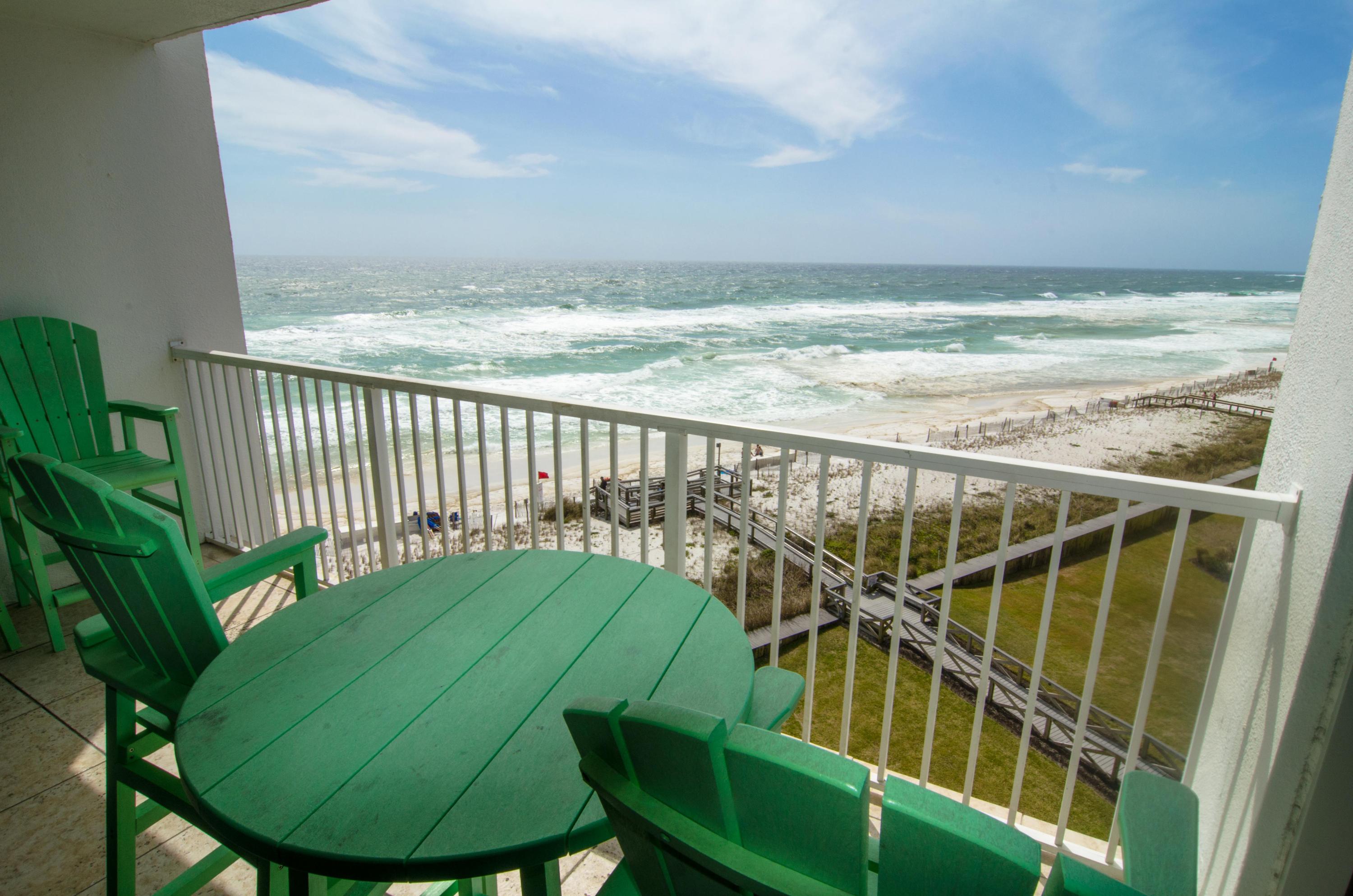 SHORELINE TOWERS 1 - Residential