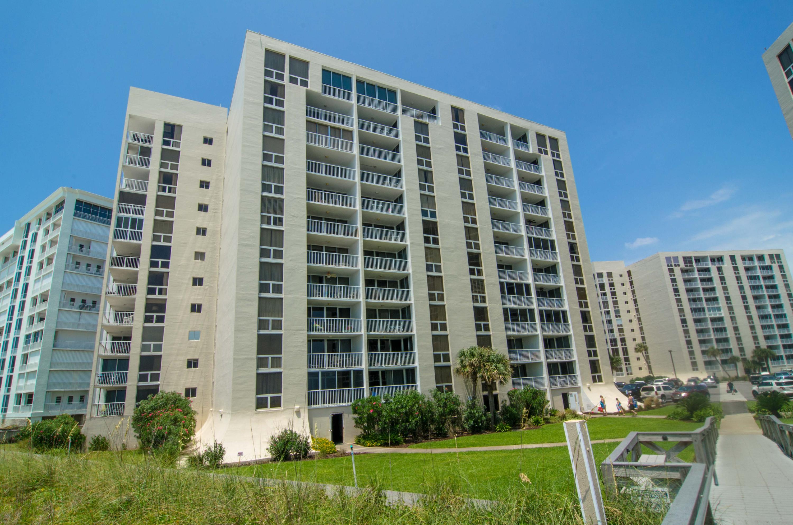 SHORELINE TOWERS 1 - Residential