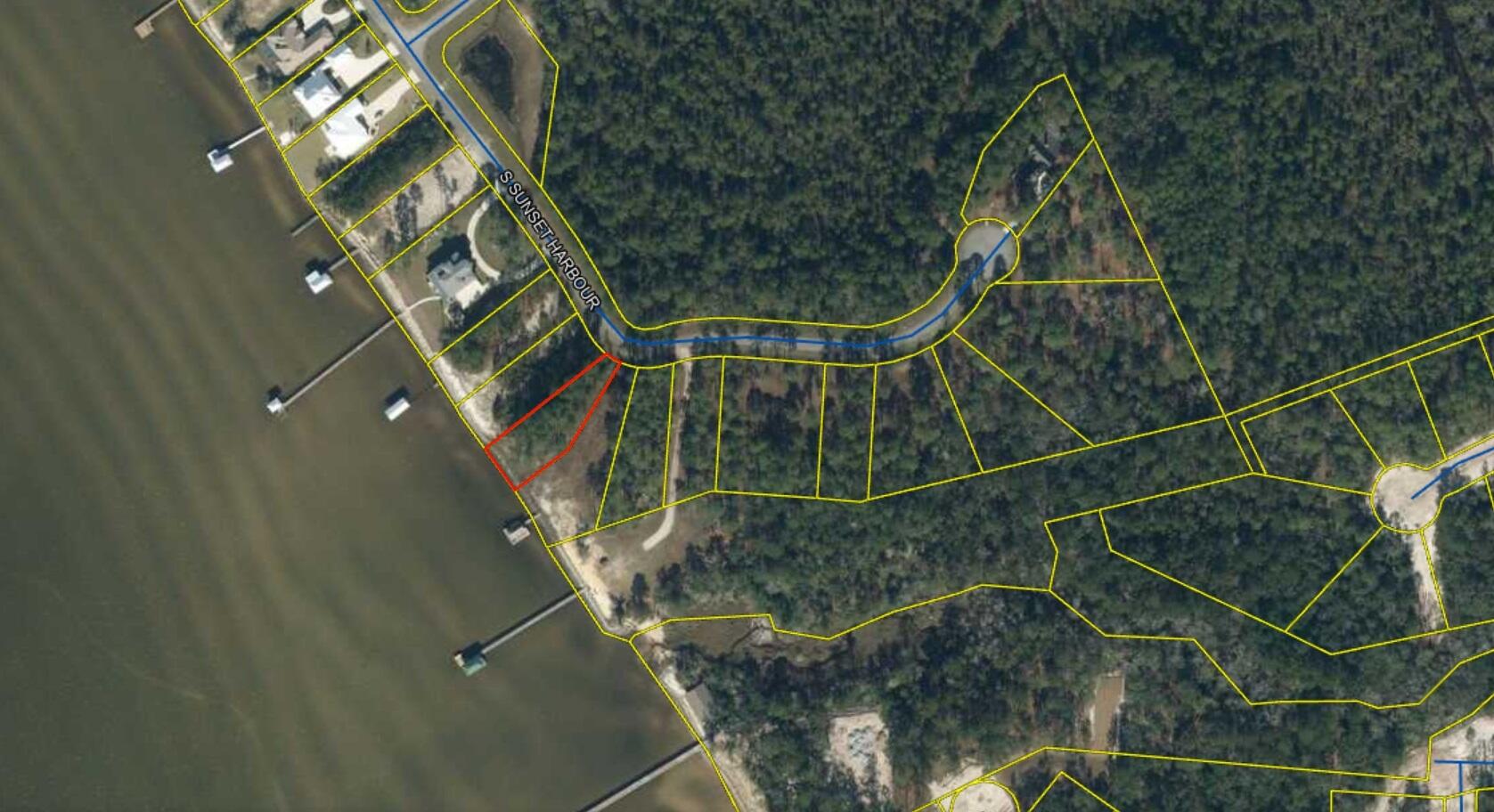 BAY HARBOUR - Land
