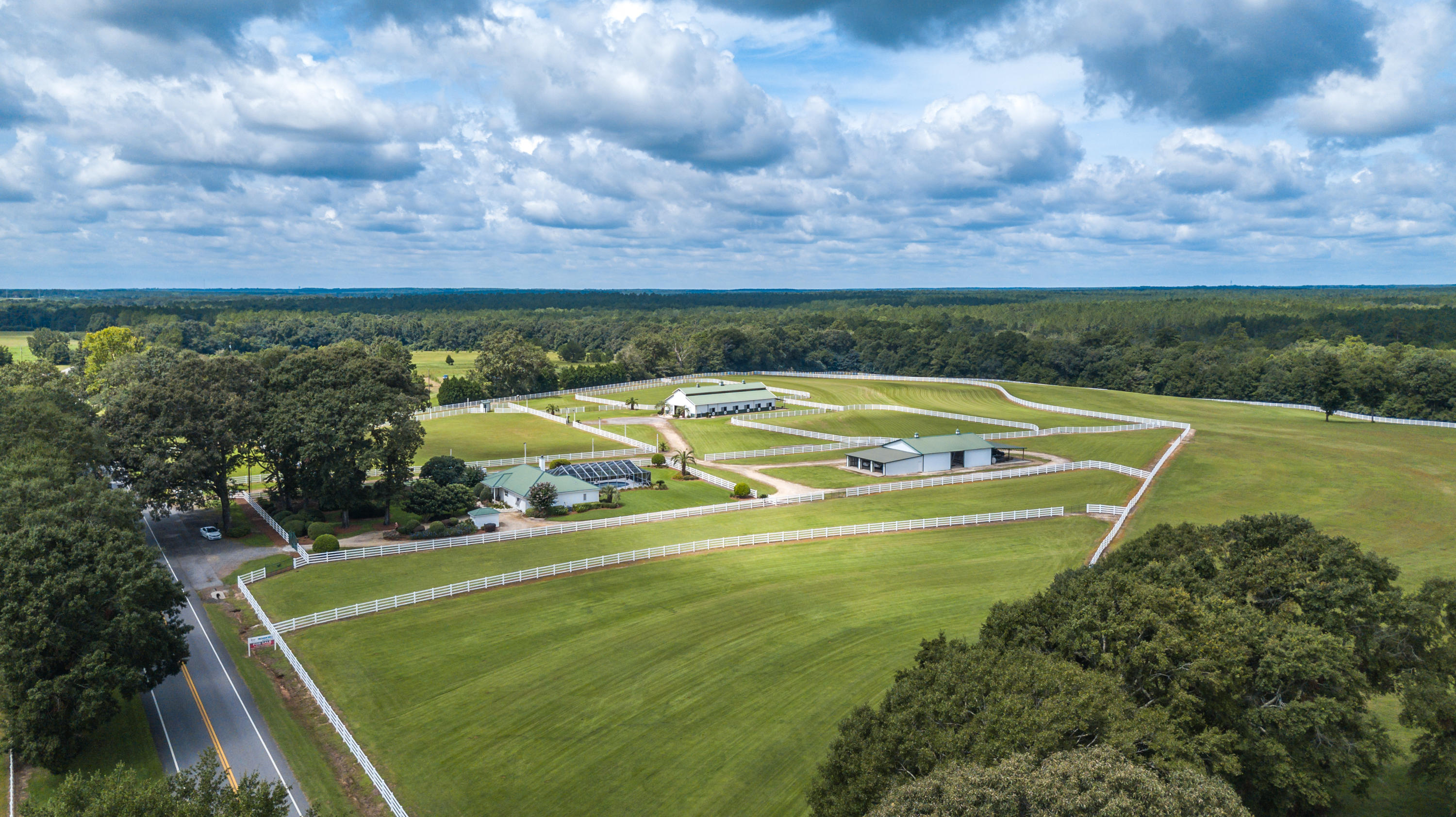 NO RECORDED SUBDIVISION - Residential