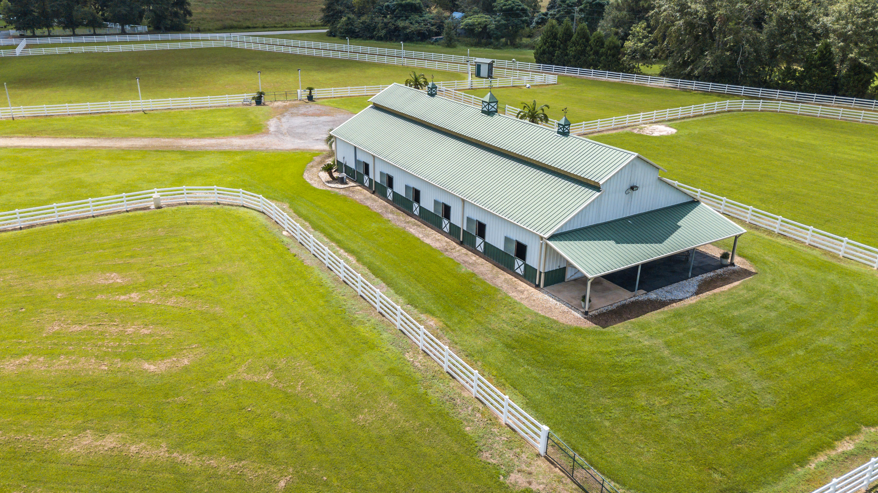 NO RECORDED SUBDIVISION - Residential