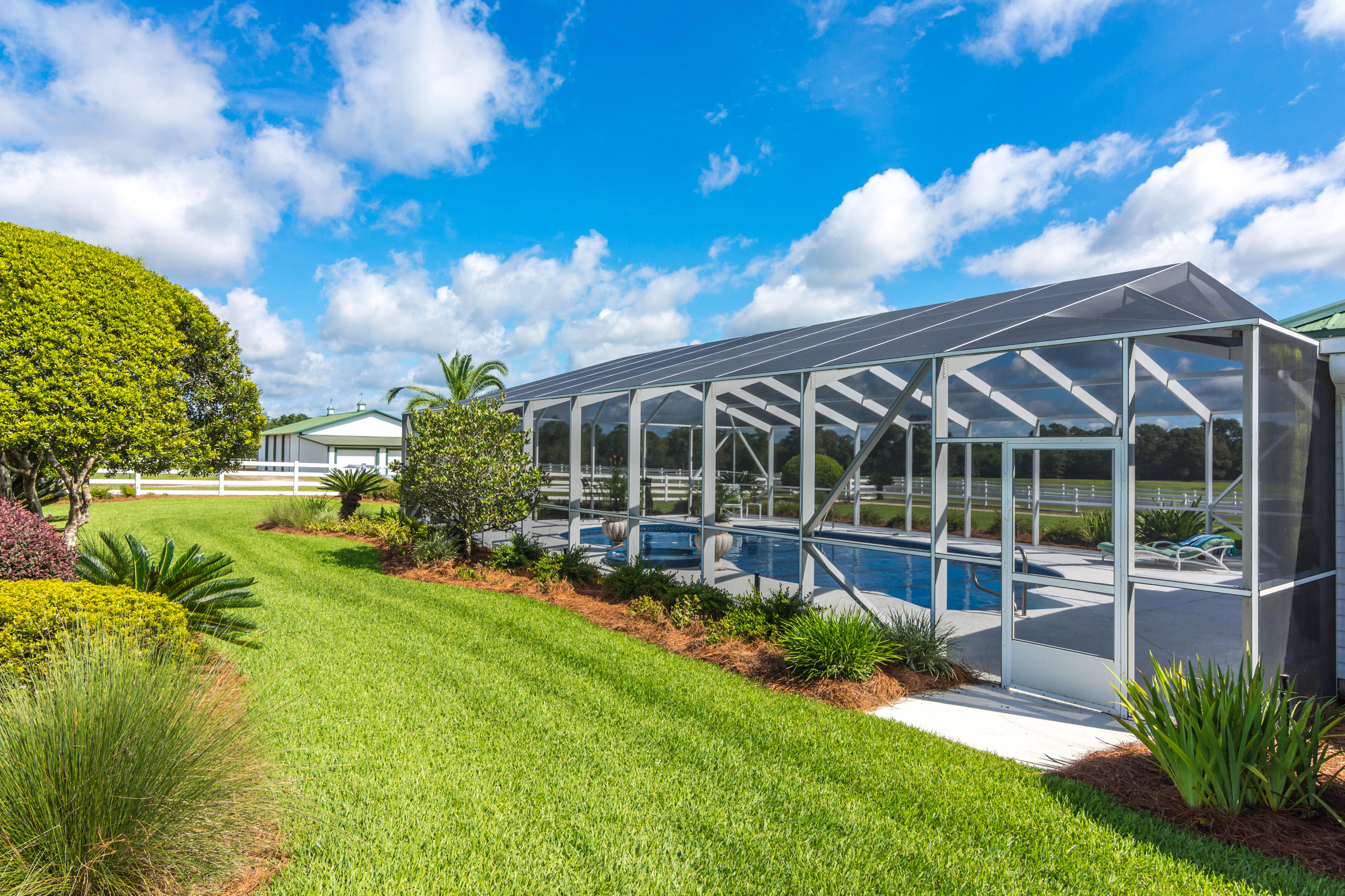 NO RECORDED SUBDIVISION - Residential