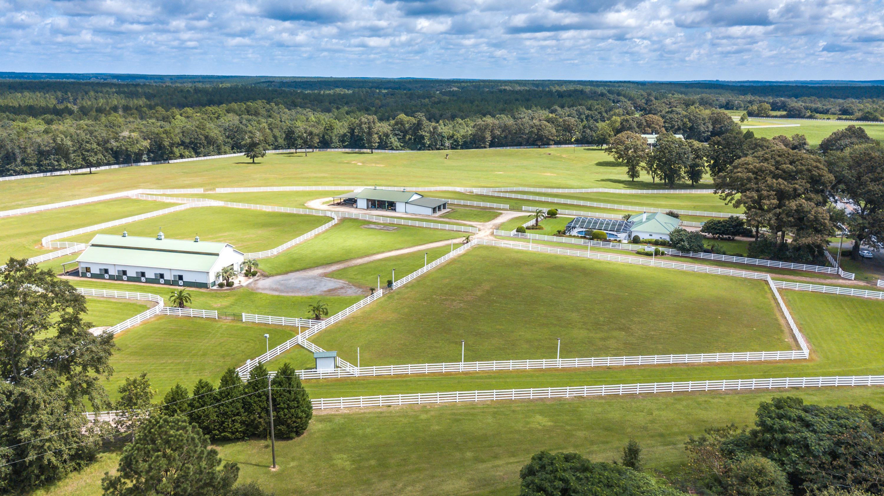 NO RECORDED SUBDIVISION - Residential