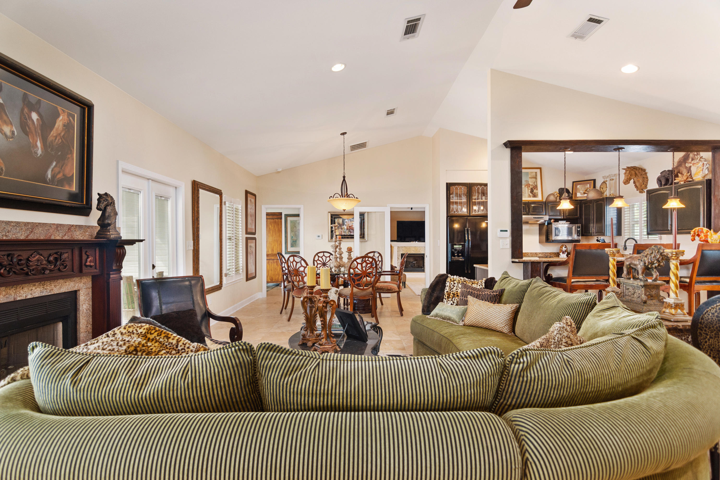 NO RECORDED SUBDIVISION - Residential