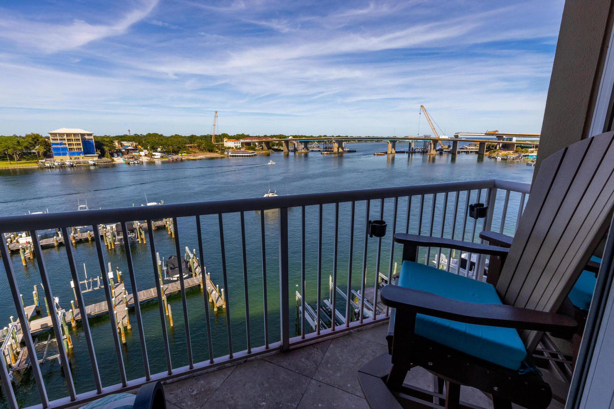 PALM COURT YACHT CLUB - Residential