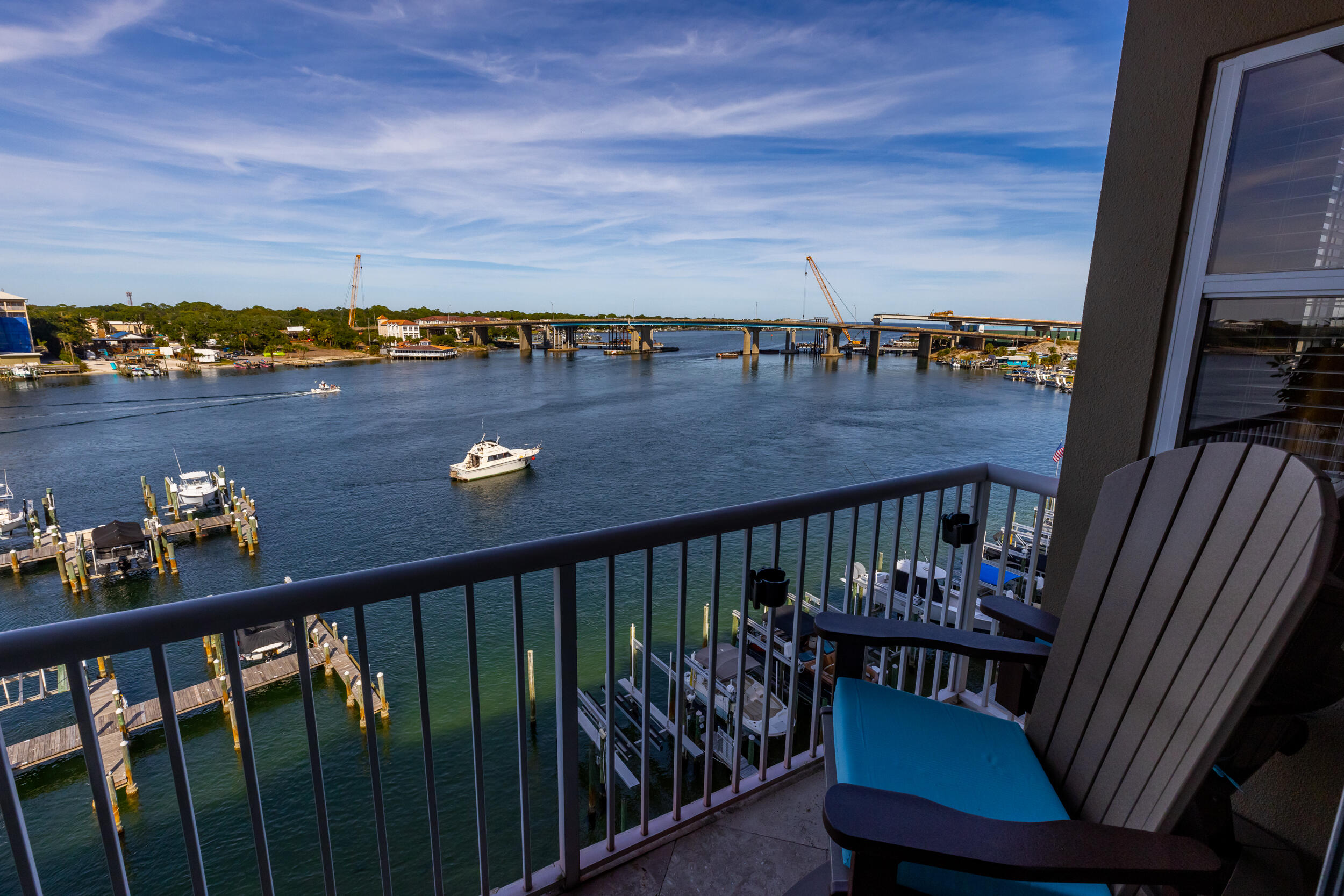 PALM COURT YACHT CLUB - Residential