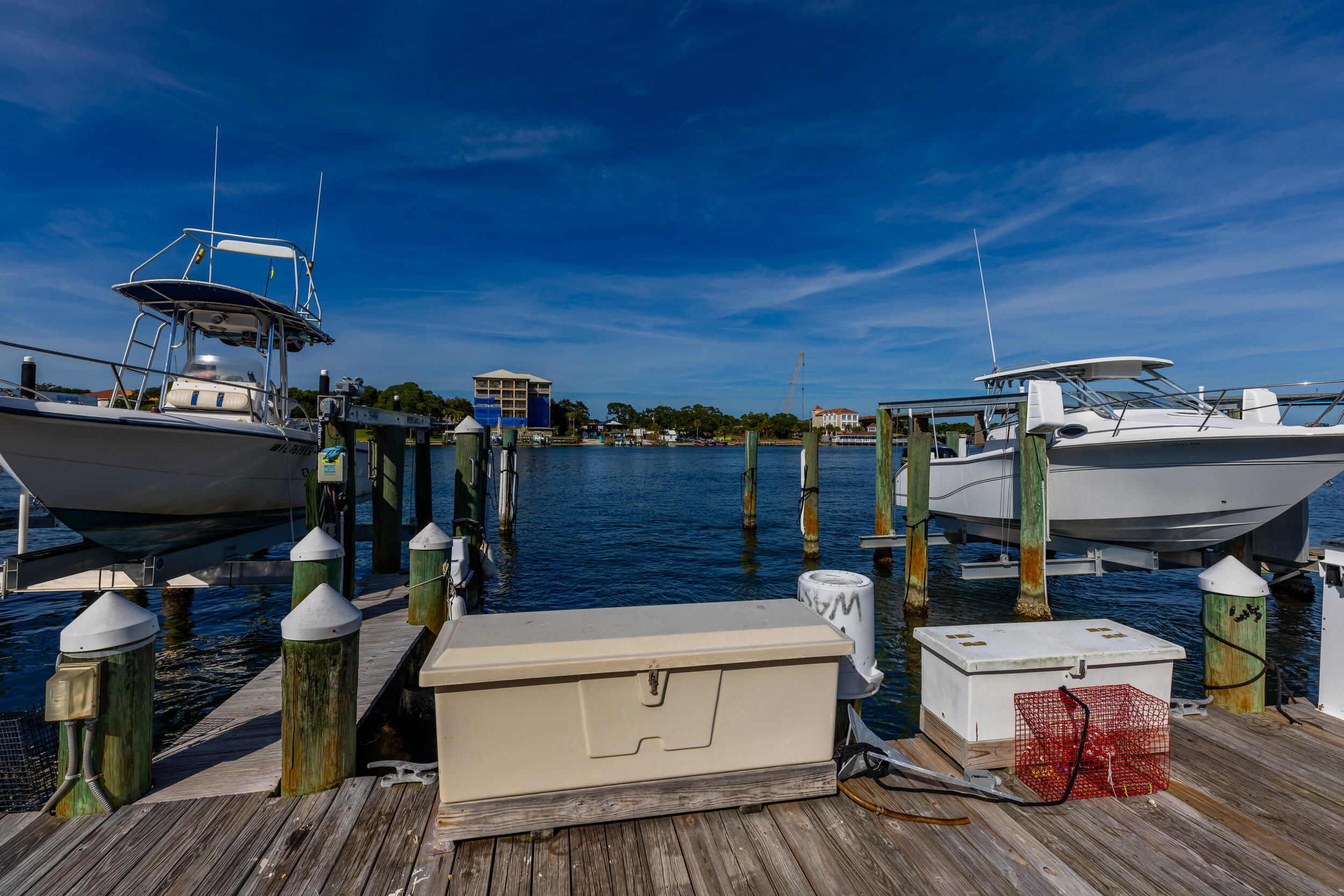 PALM COURT YACHT CLUB - Residential