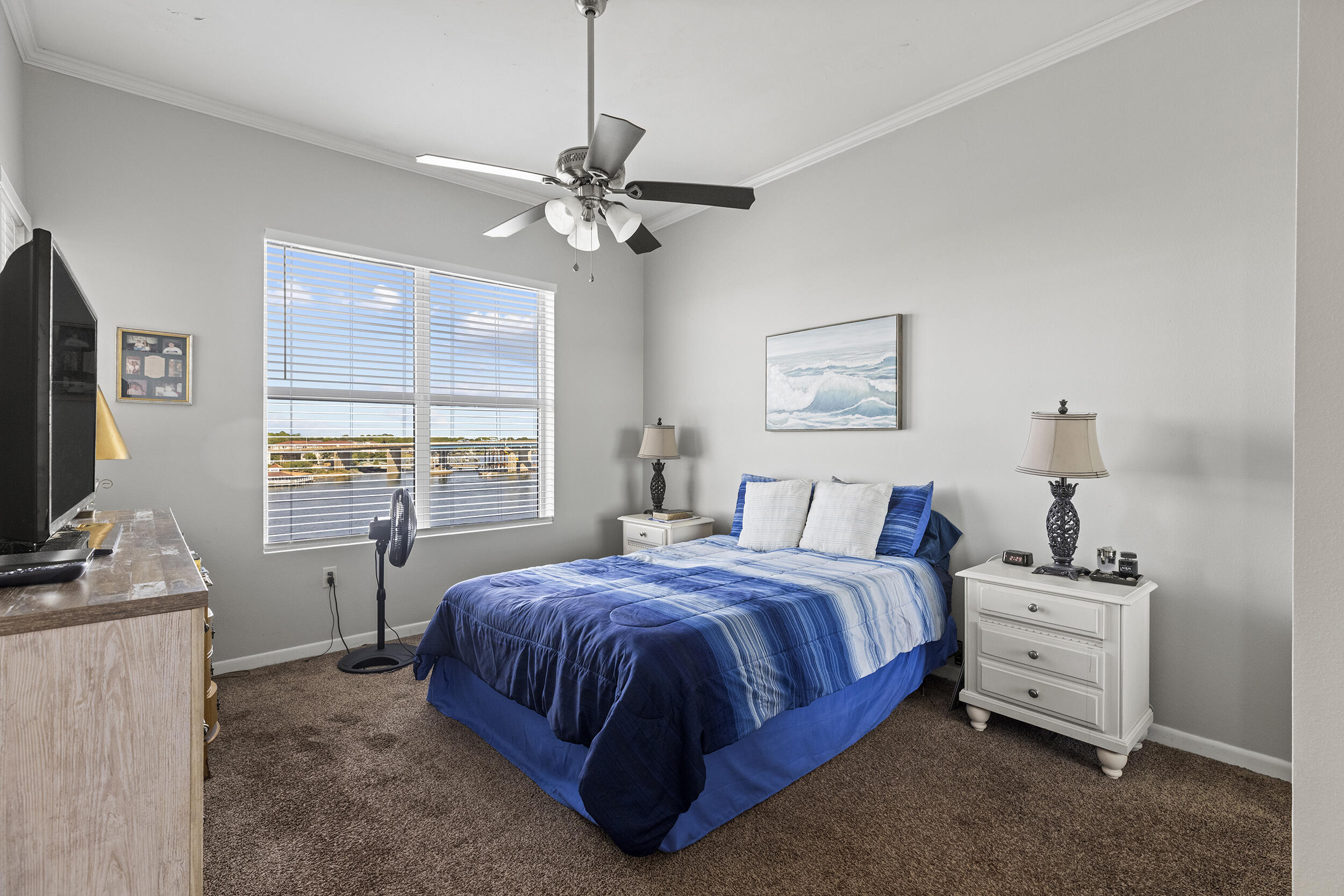 PALM COURT YACHT CLUB - Residential