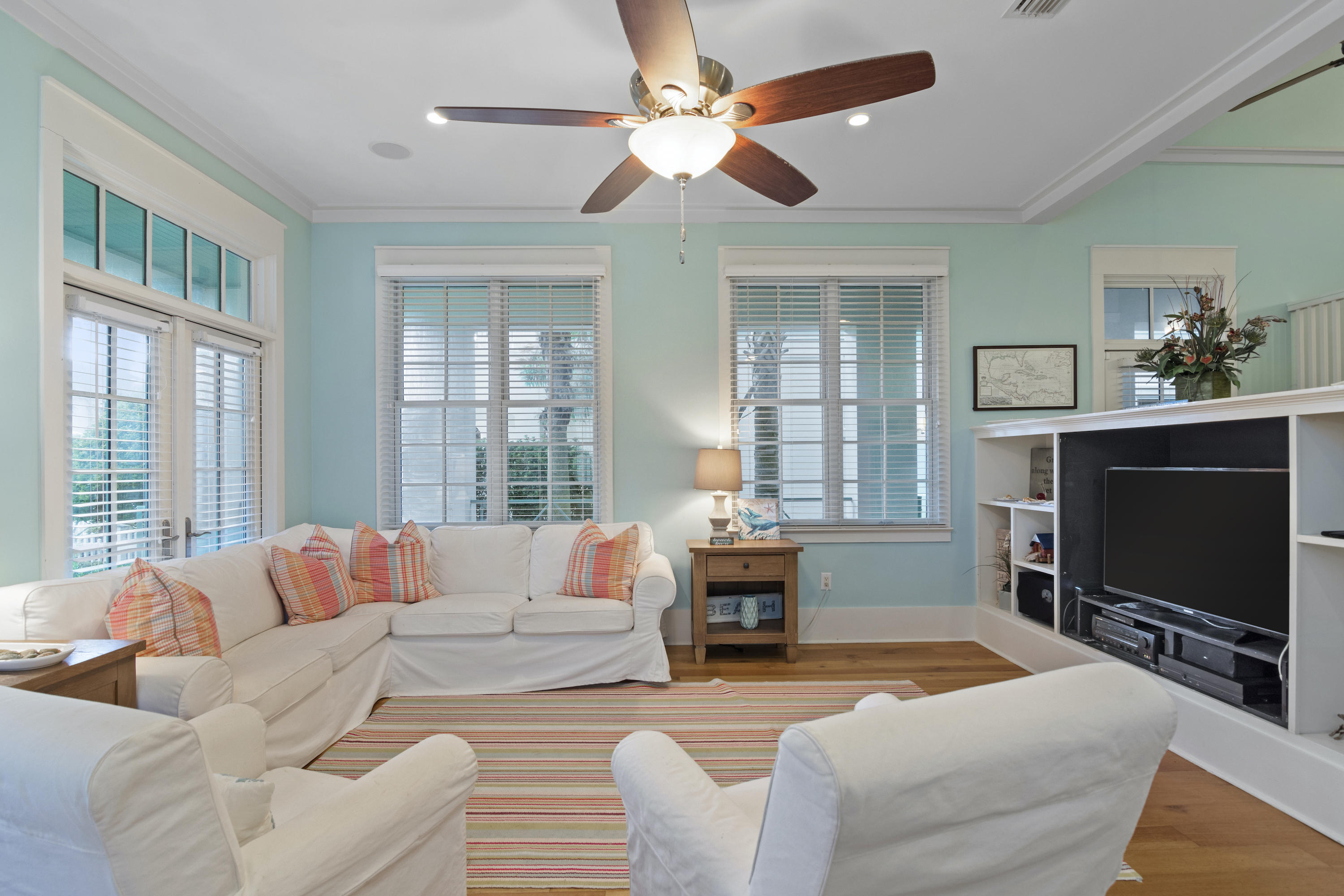 FRANGISTA BEACH 1ST ADDN - Residential