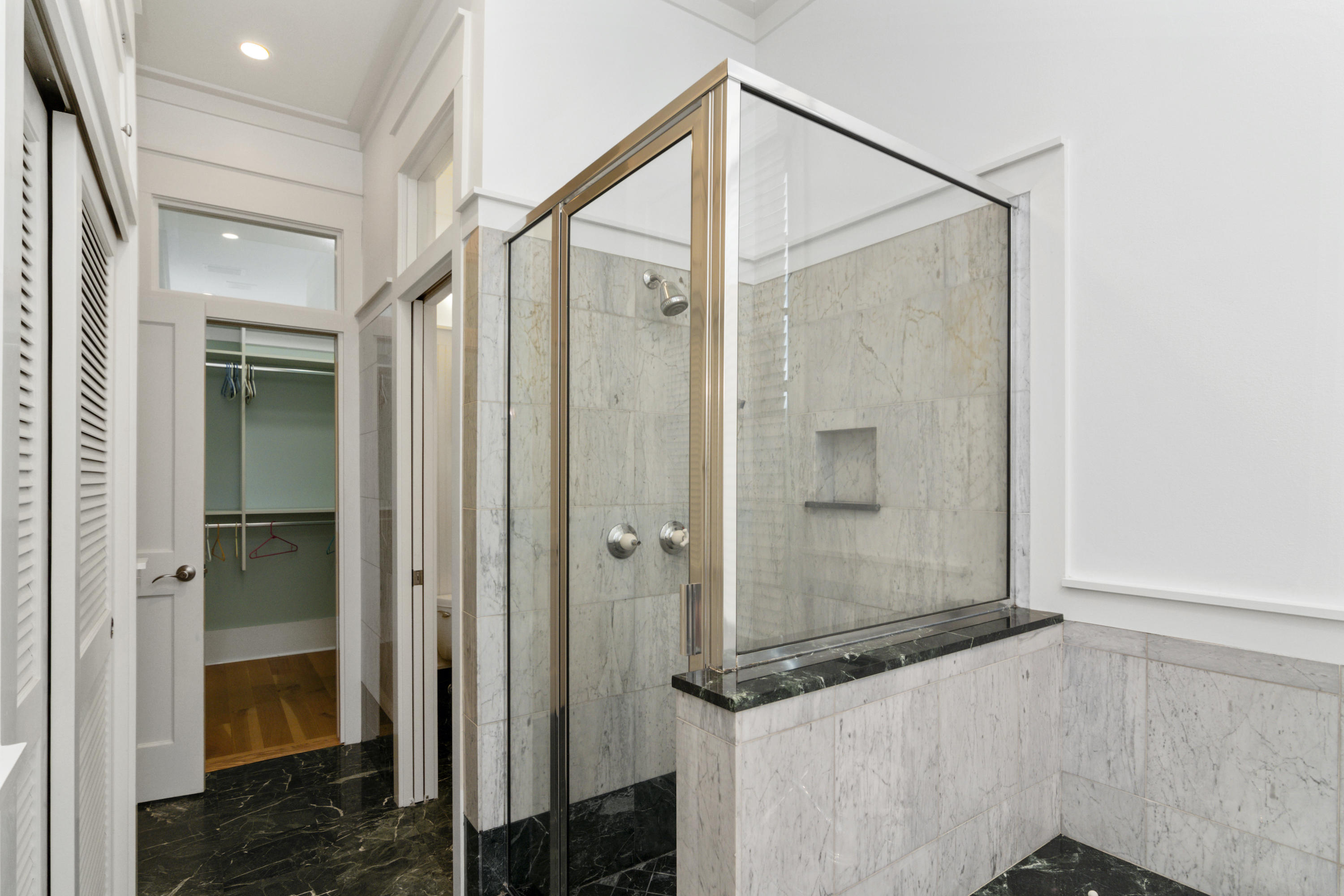 FRANGISTA BEACH 1ST ADDN - Residential