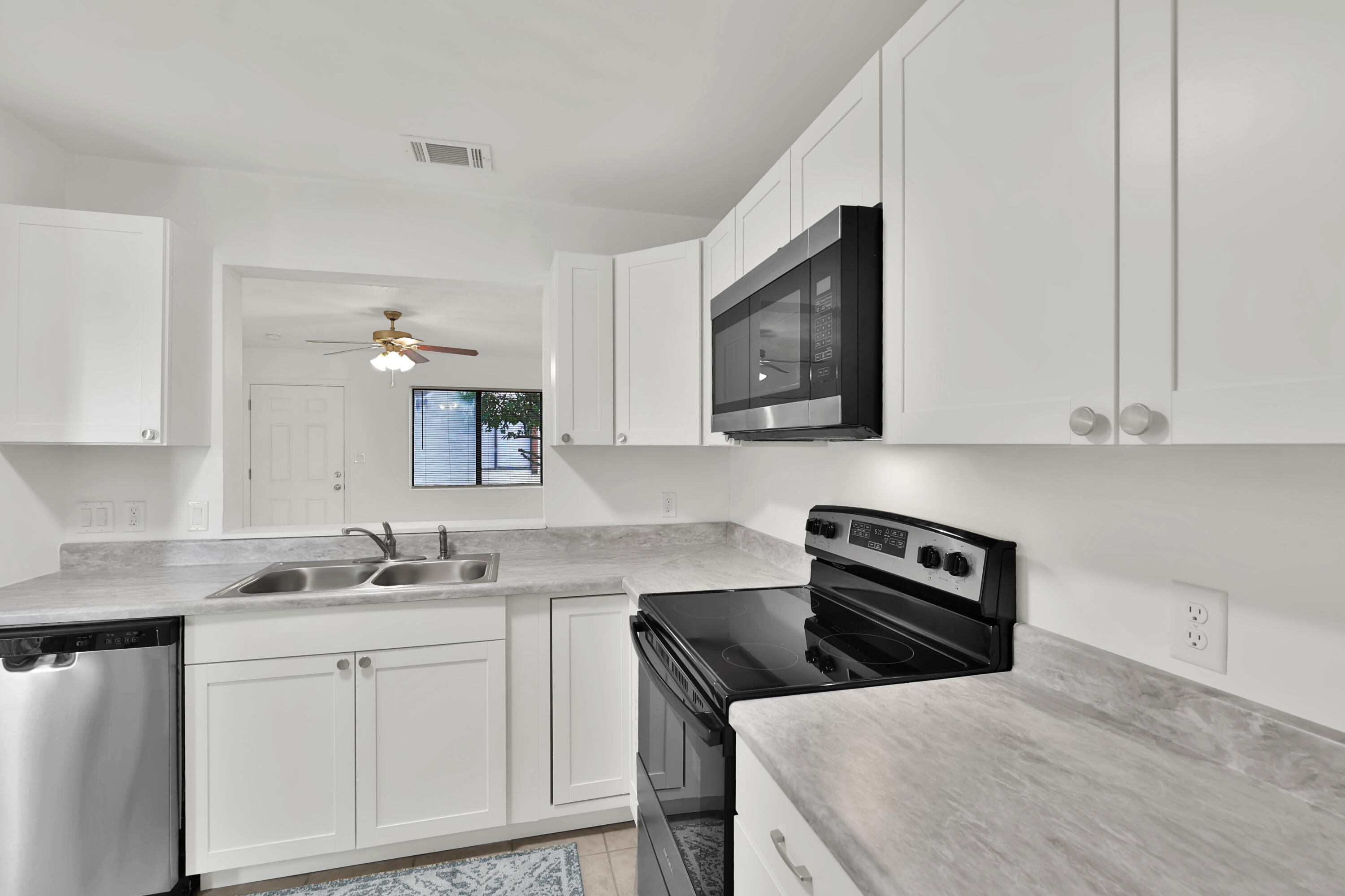 INDIAN HILLS - Residential