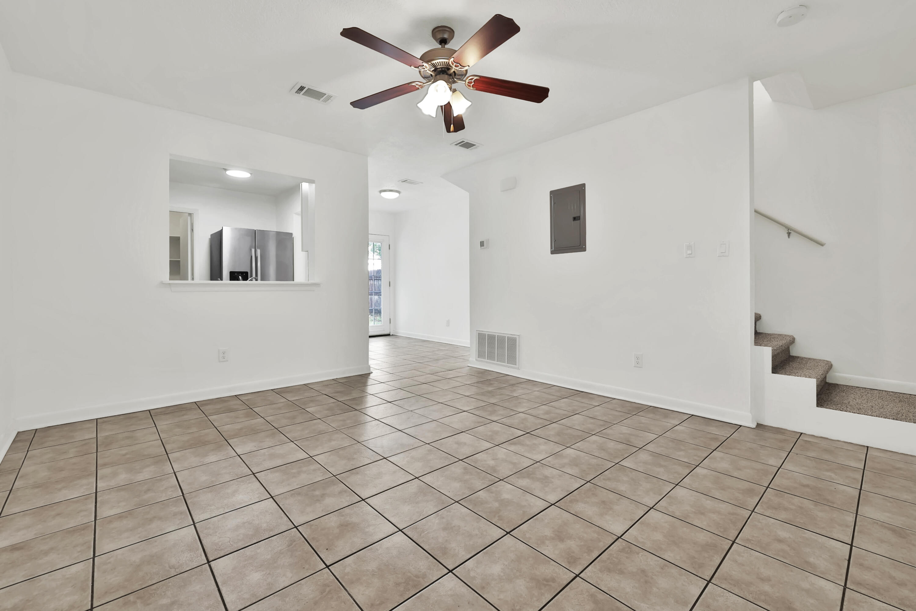 INDIAN HILLS - Residential