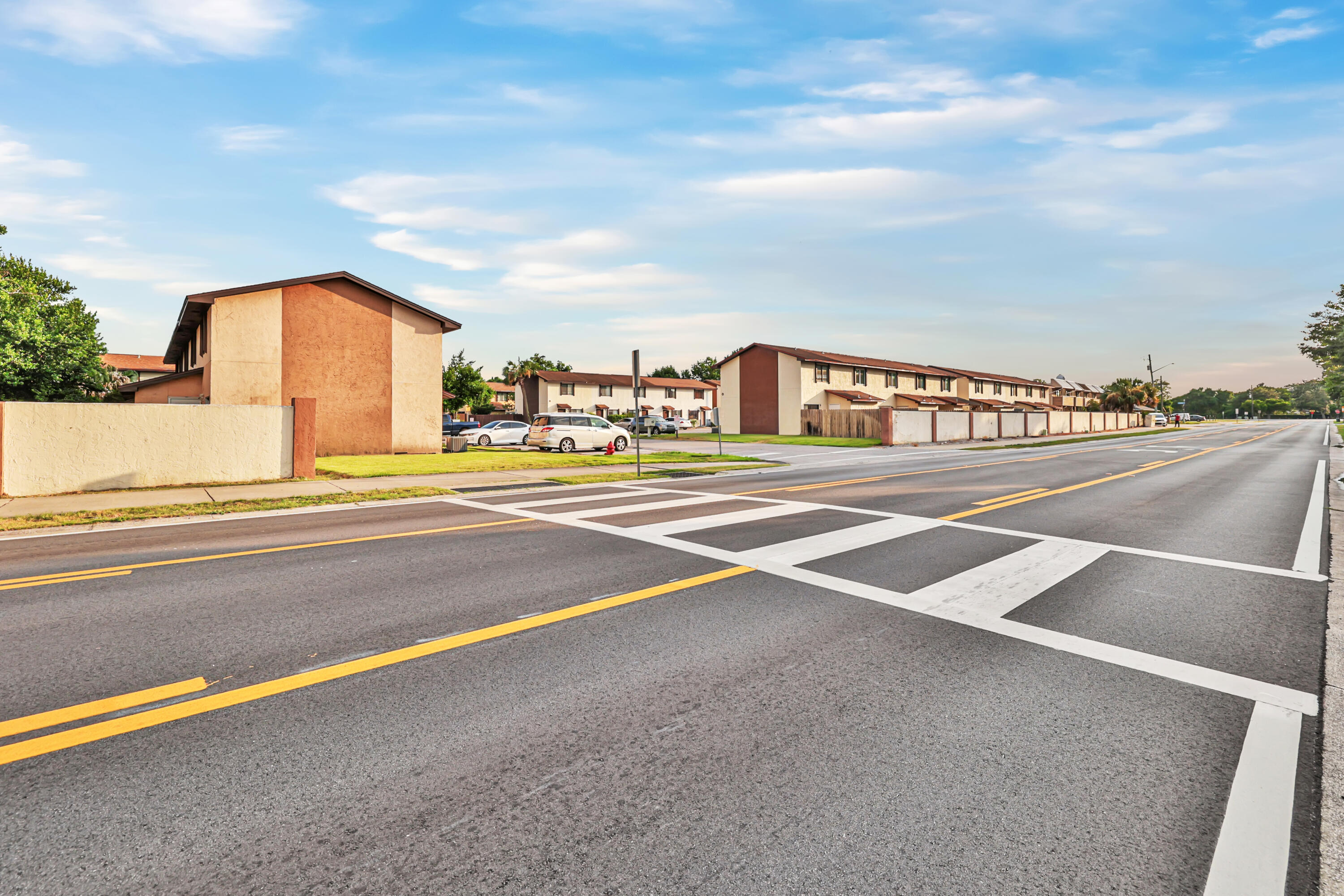 INDIAN HILLS - Residential