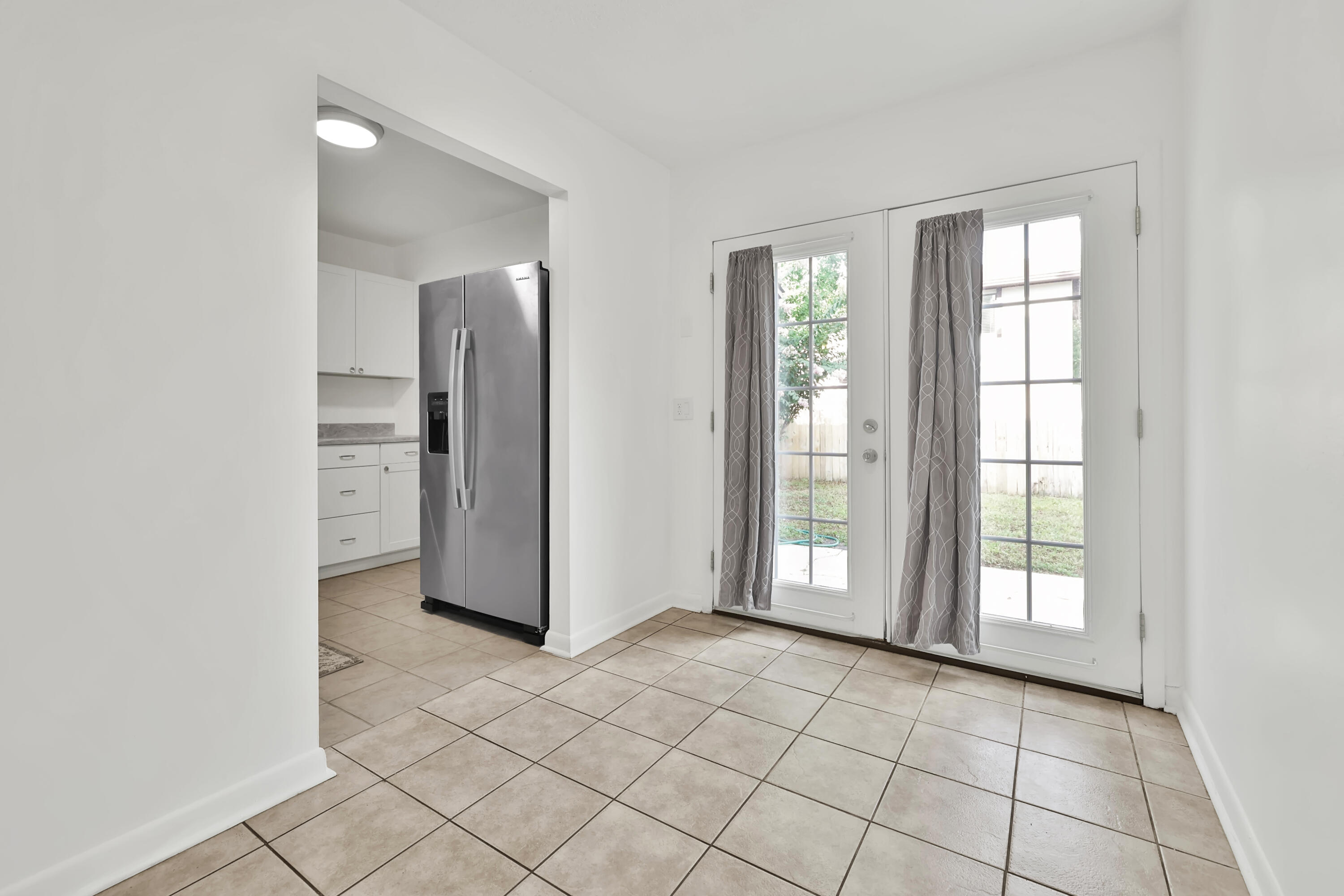 INDIAN HILLS - Residential