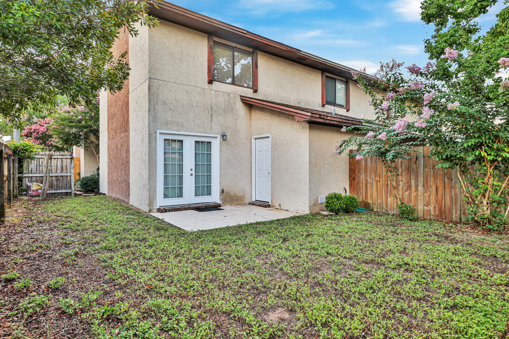 INDIAN HILLS - Residential