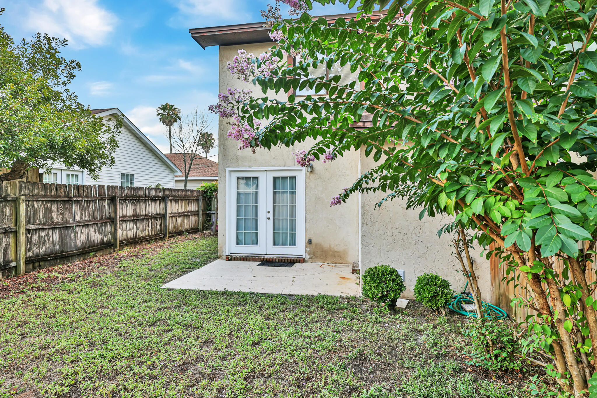 INDIAN HILLS - Residential