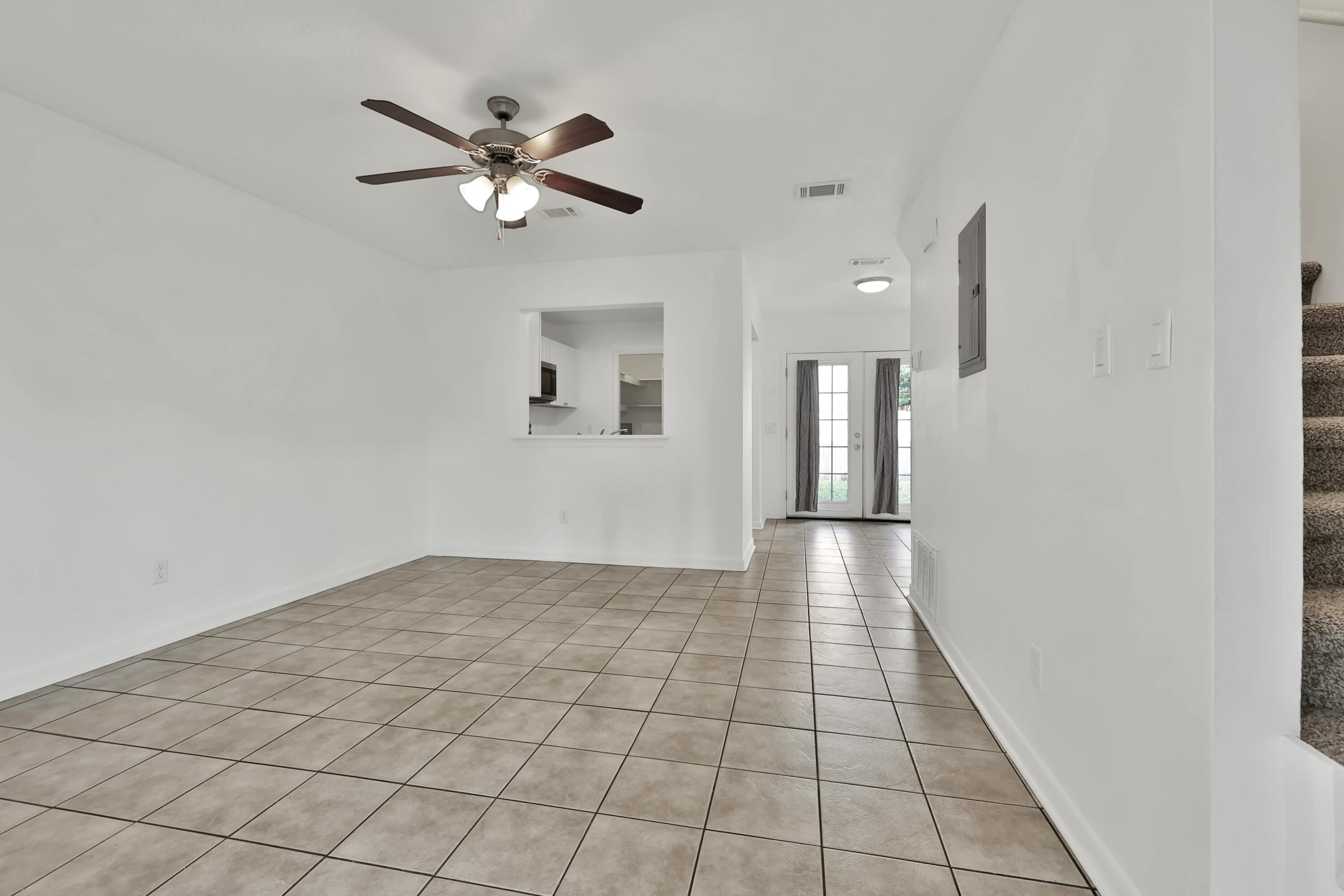 INDIAN HILLS - Residential