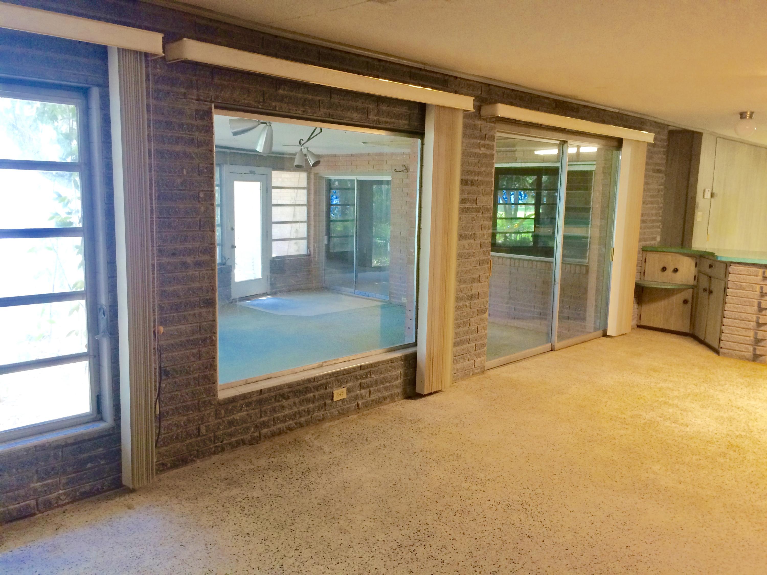 WOODLAND SHORES - Residential