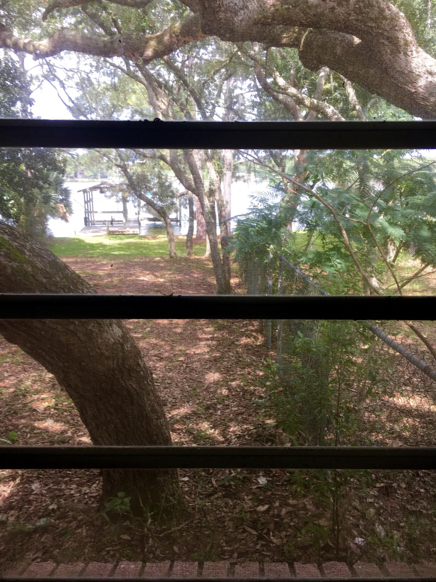 WOODLAND SHORES - Residential