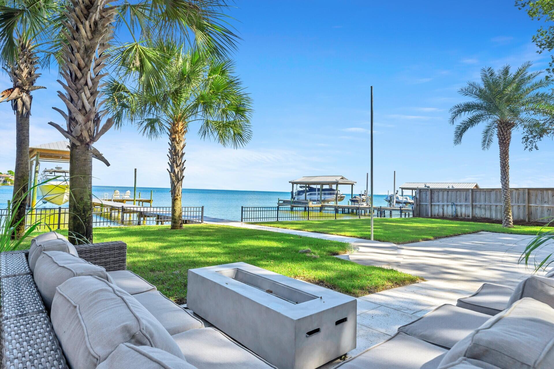 TURQUOISE BEACH - Residential