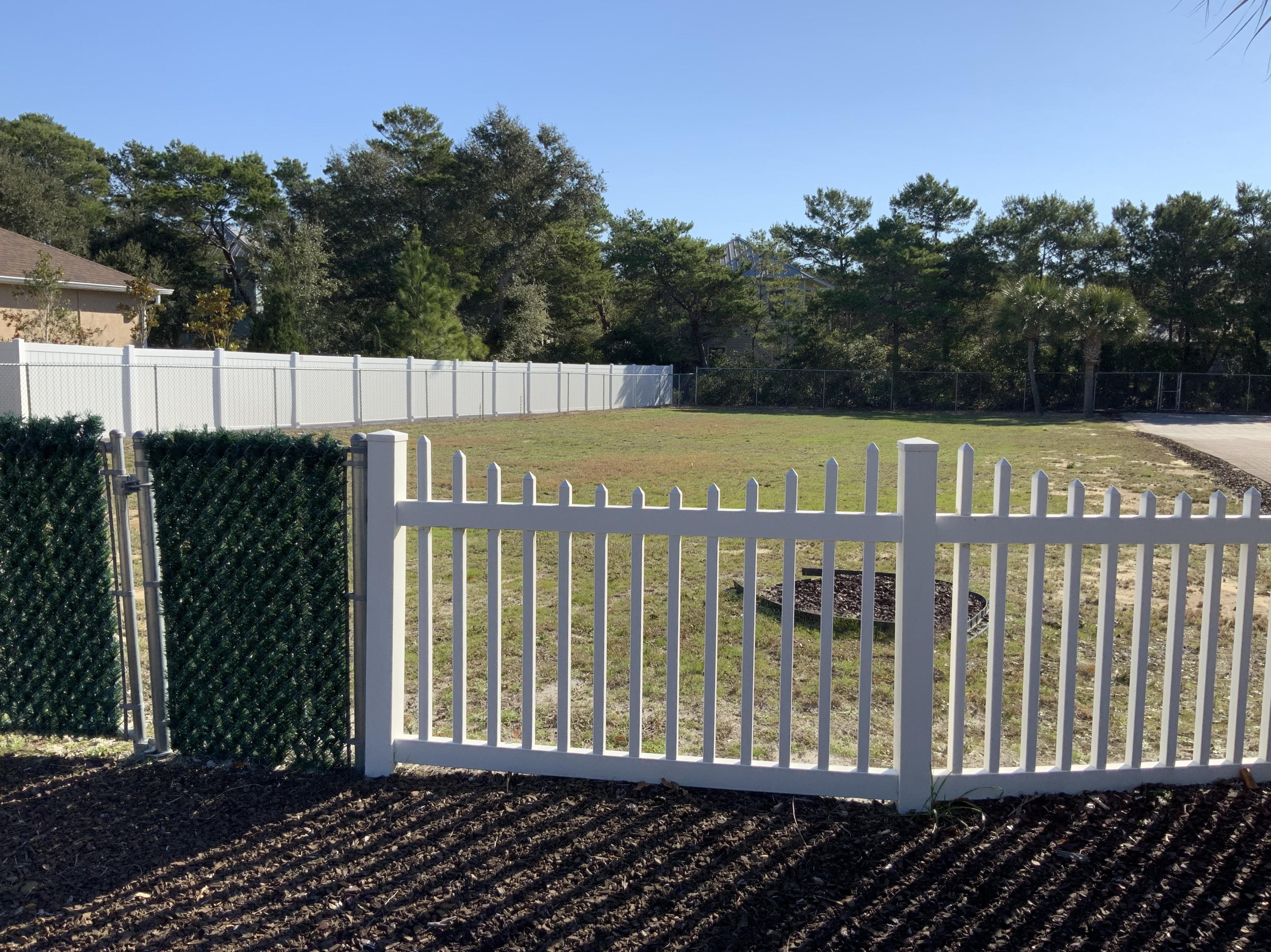 SEABREEZE EAST - Residential