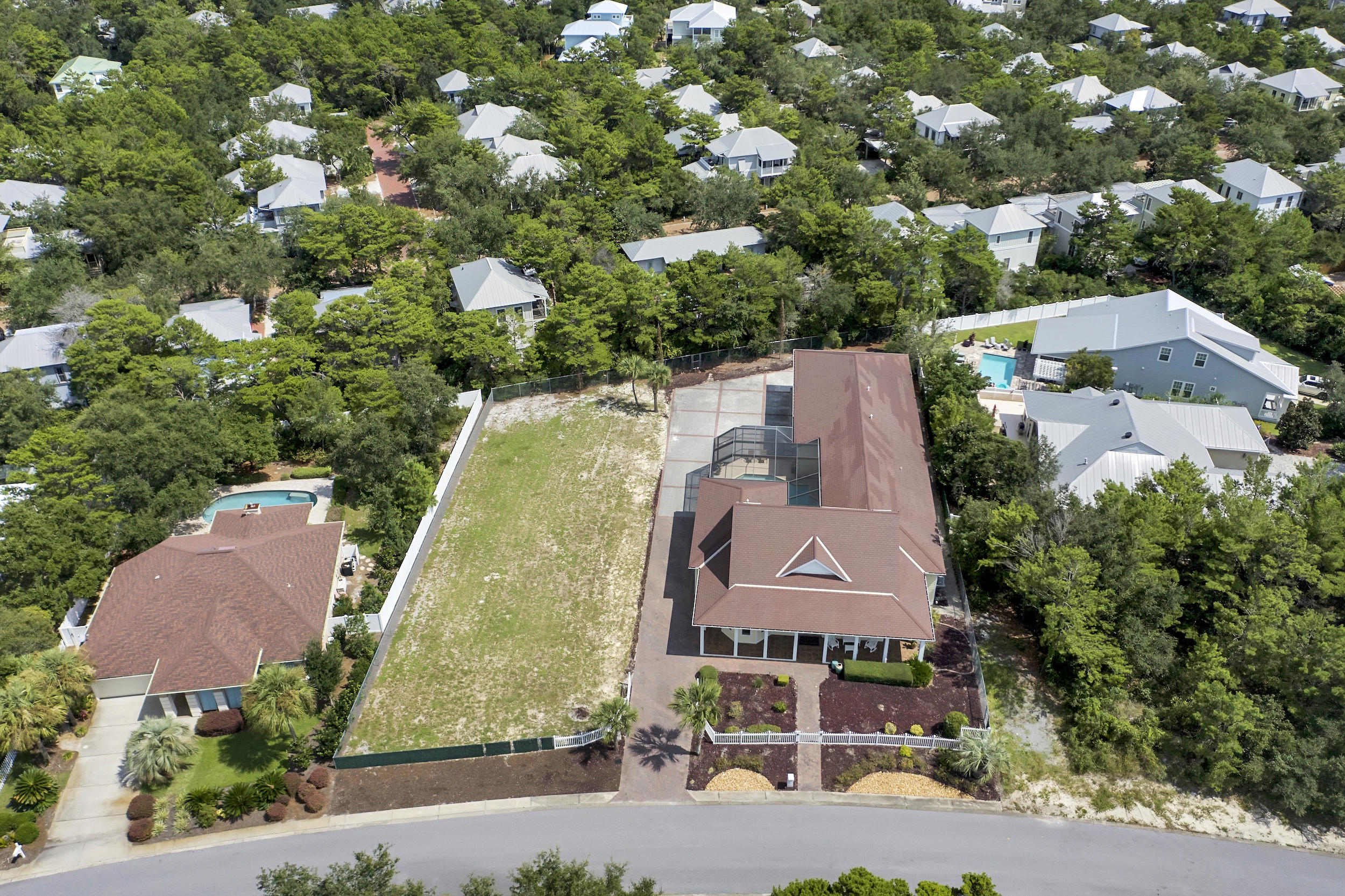 SEABREEZE EAST - Residential