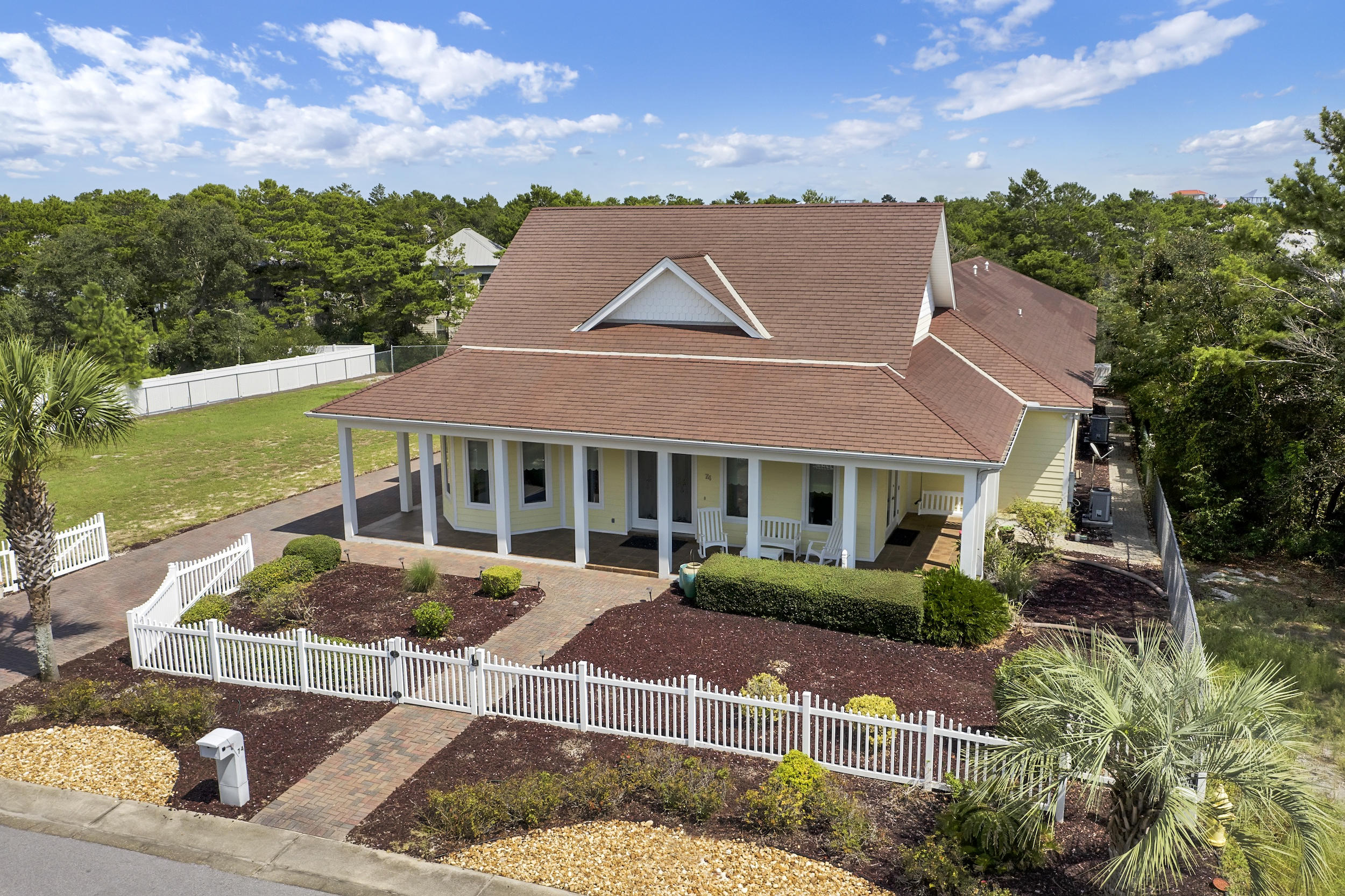 SEABREEZE EAST - Residential