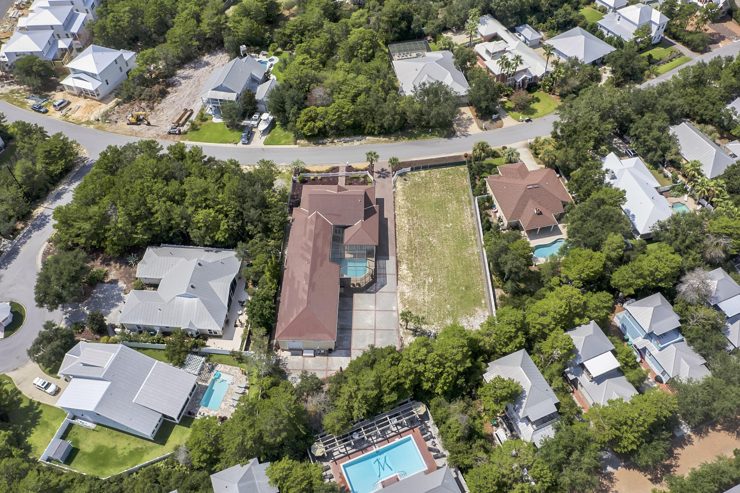 SEABREEZE EAST - Residential