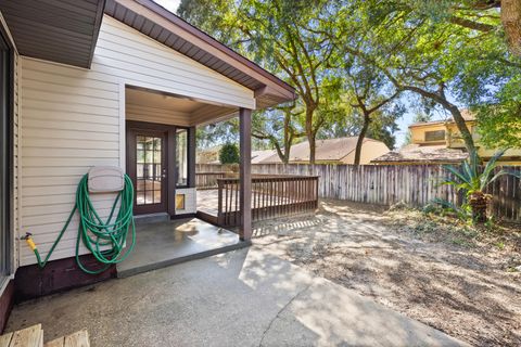 A home in Niceville