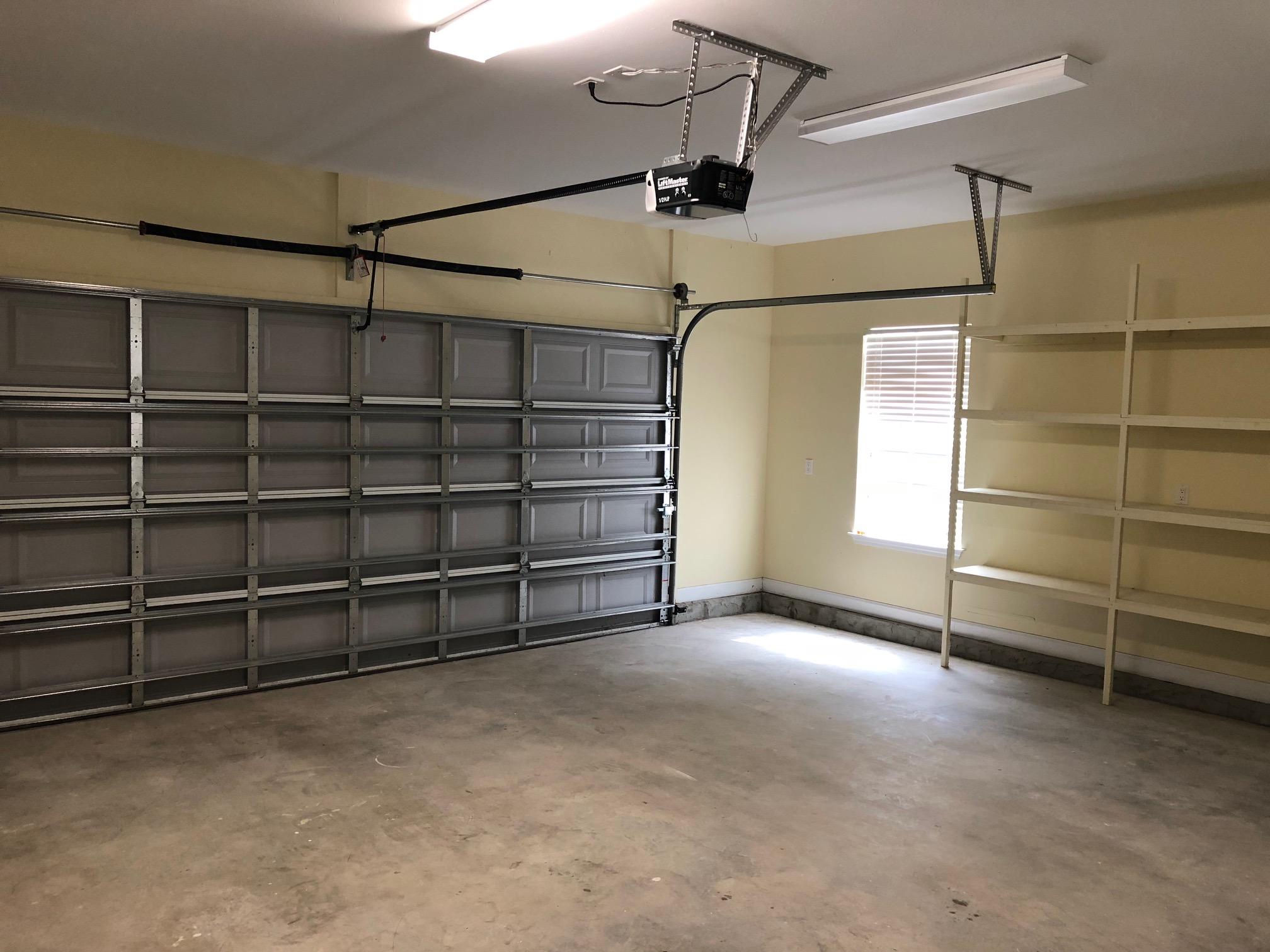 METES & BOUNDS - Residential Lease