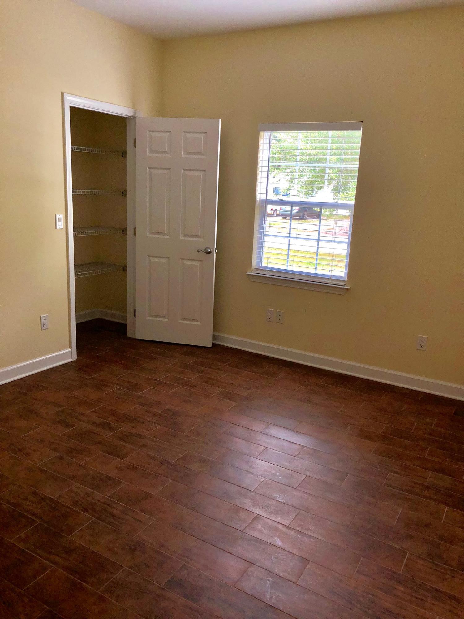 METES & BOUNDS - Residential Lease