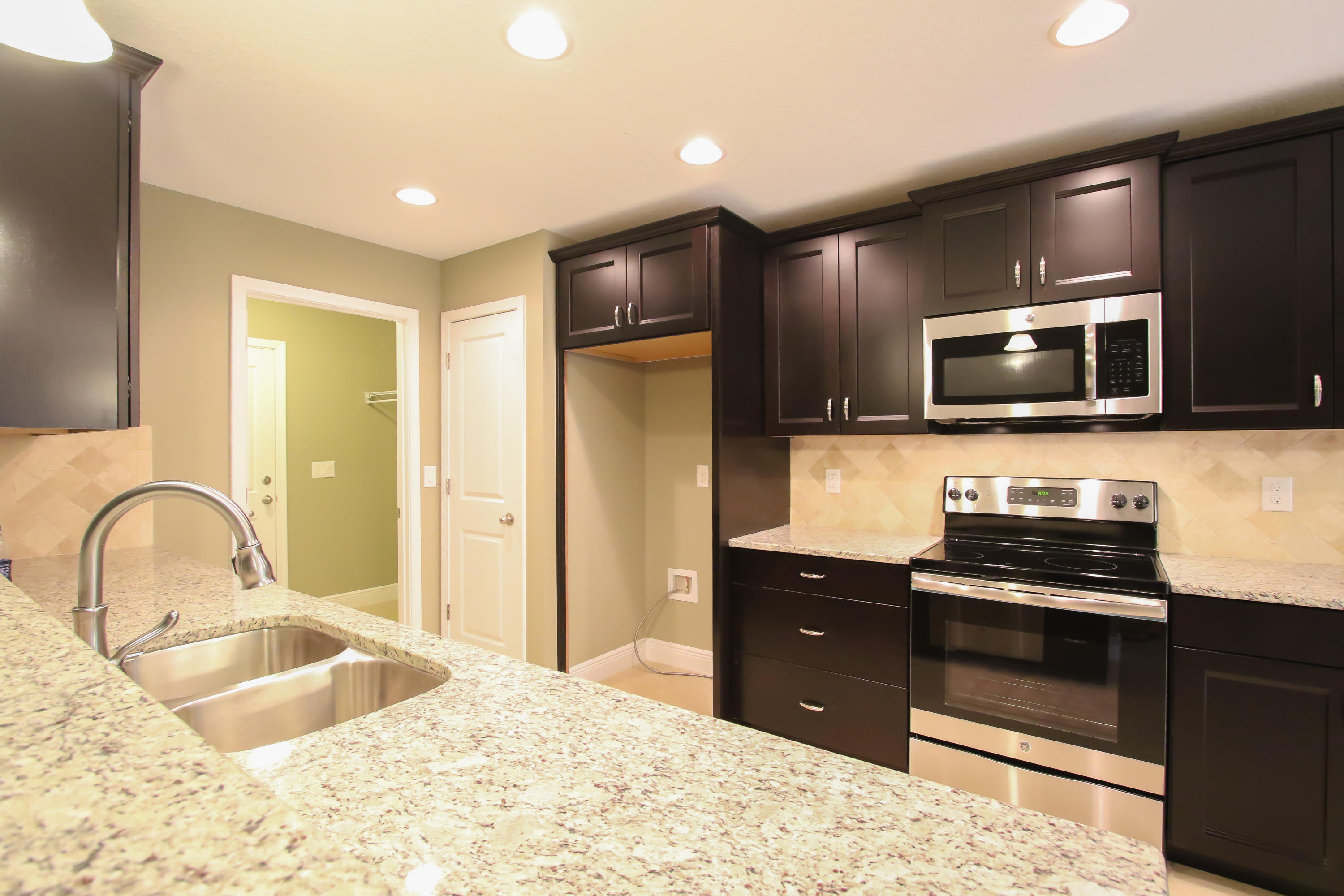 FOREST HTS S/D - Residential