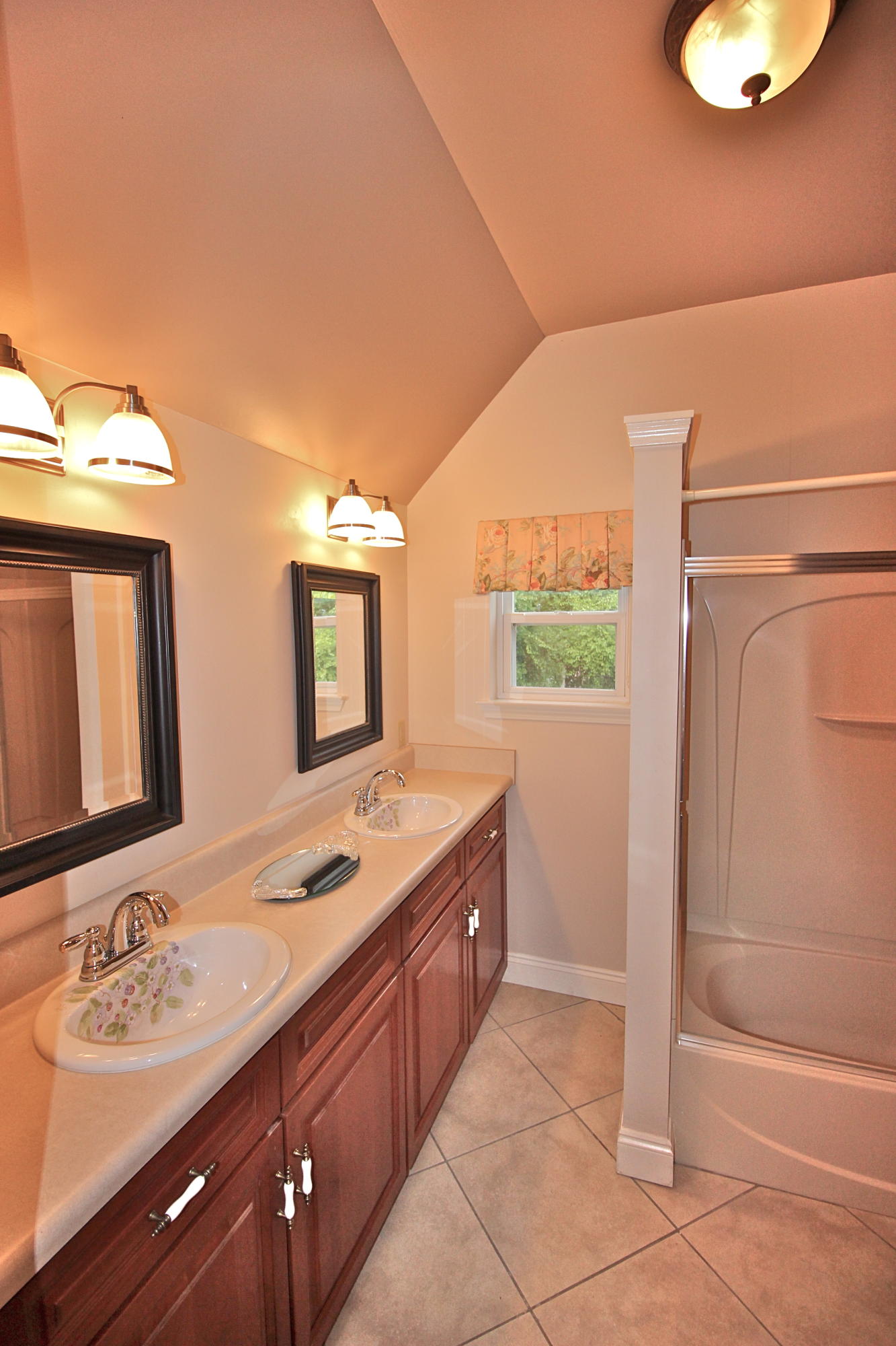 TOWN OF DEFUNIAK SPRINGS - Residential