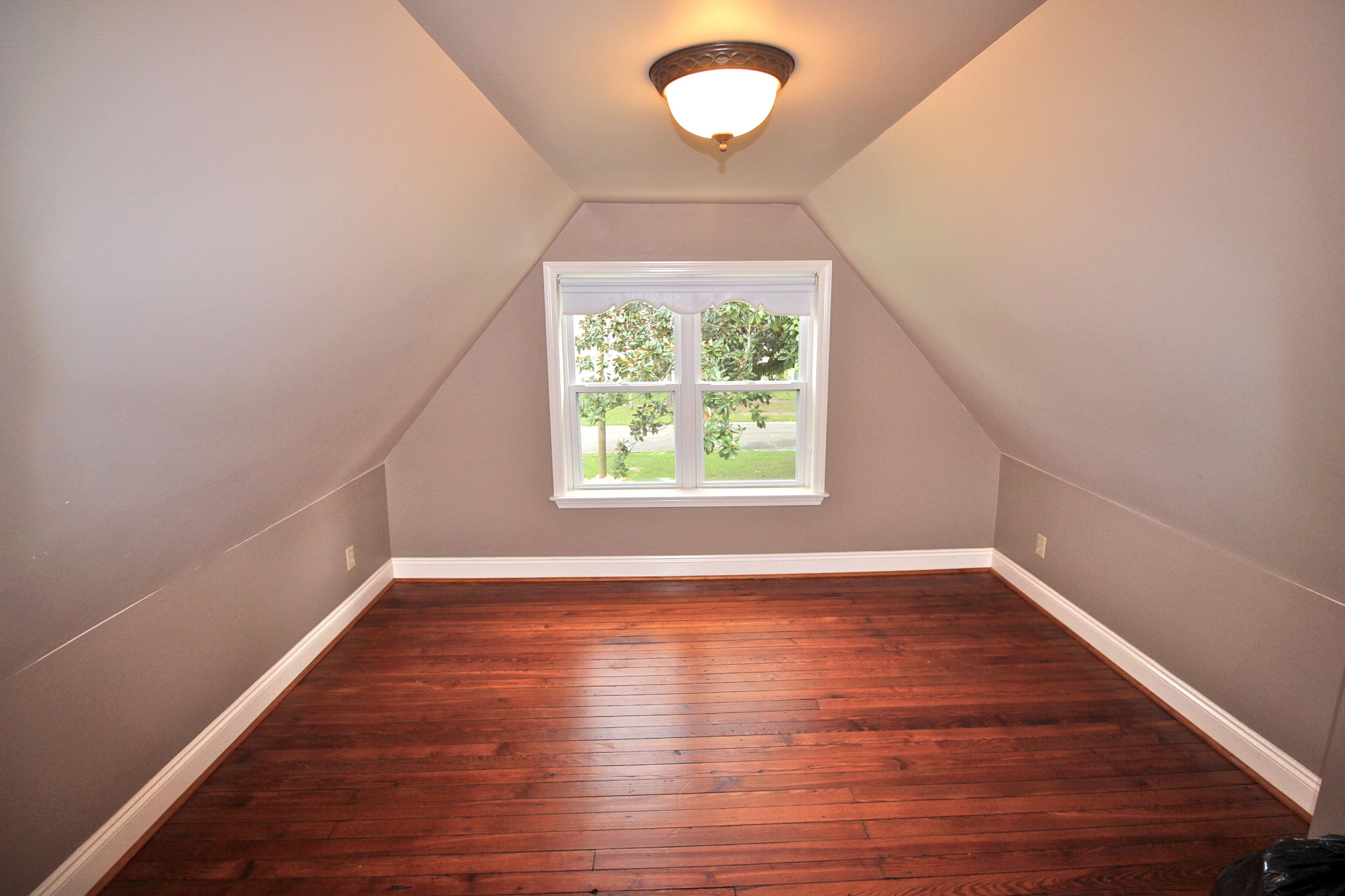 TOWN OF DEFUNIAK SPRINGS - Residential