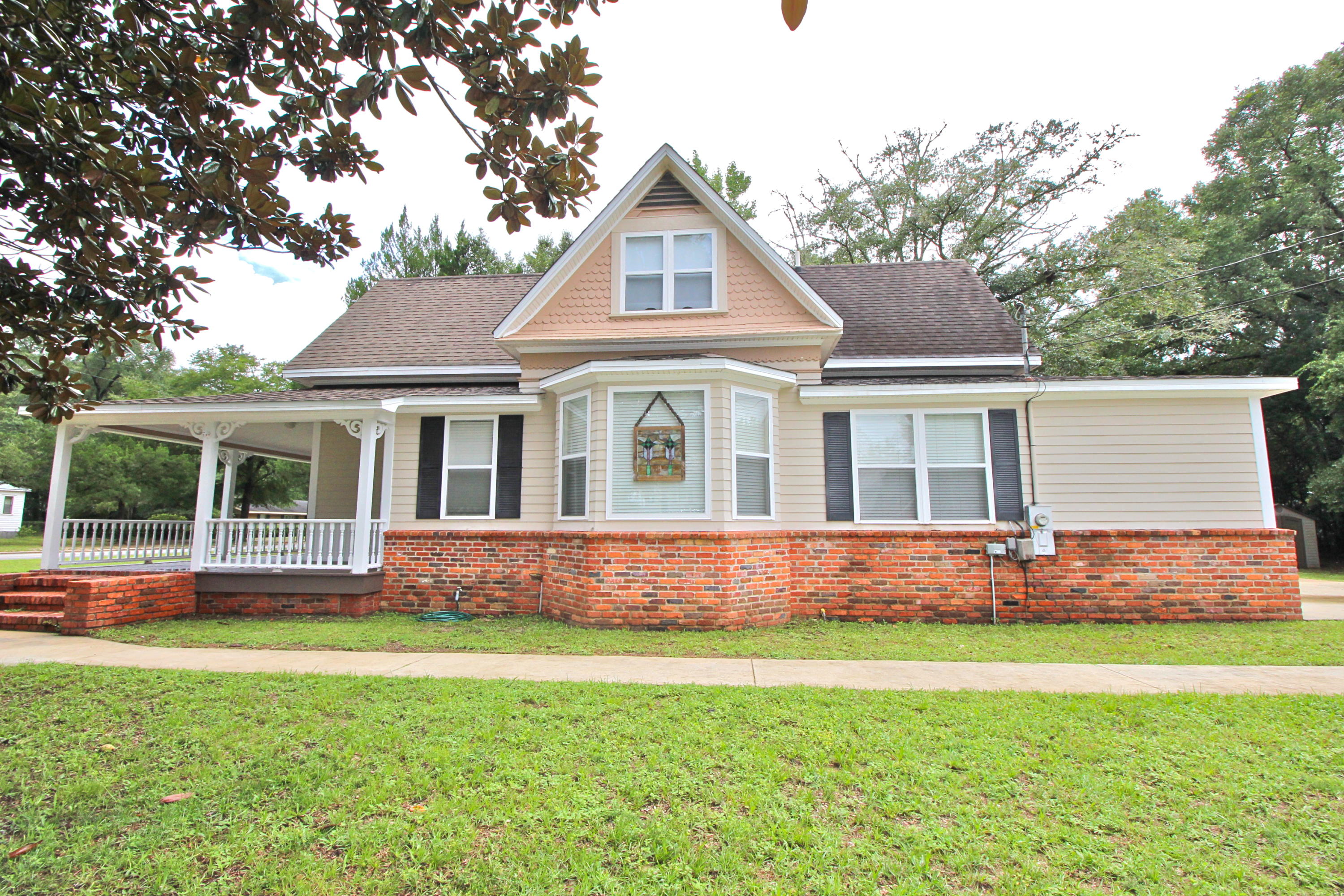 TOWN OF DEFUNIAK SPRINGS - Residential