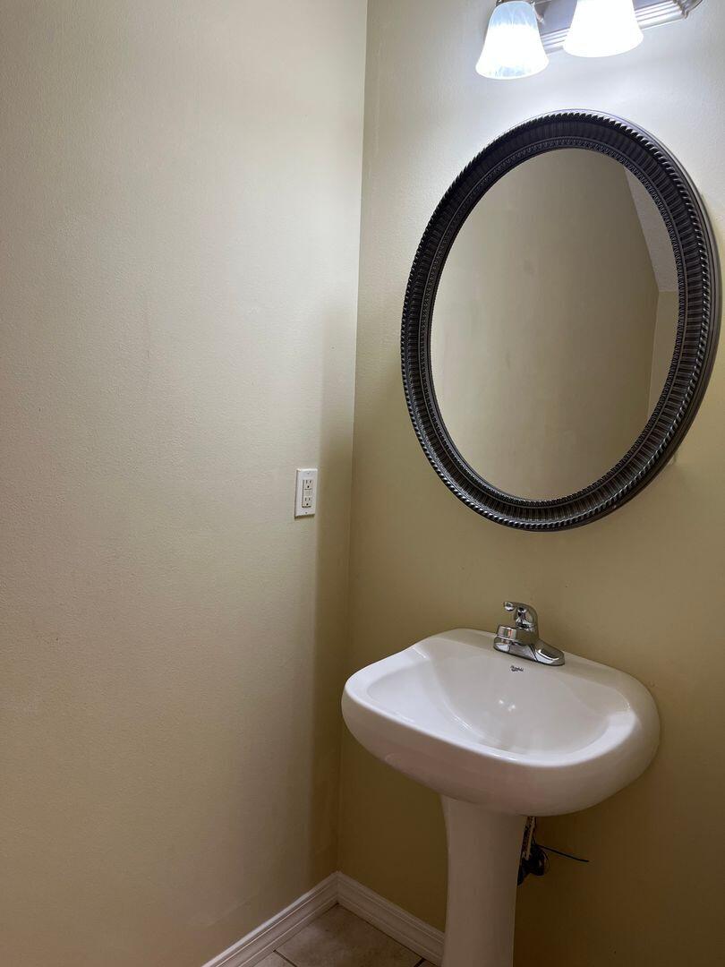 SHILOH PLACE T/H - Residential Lease