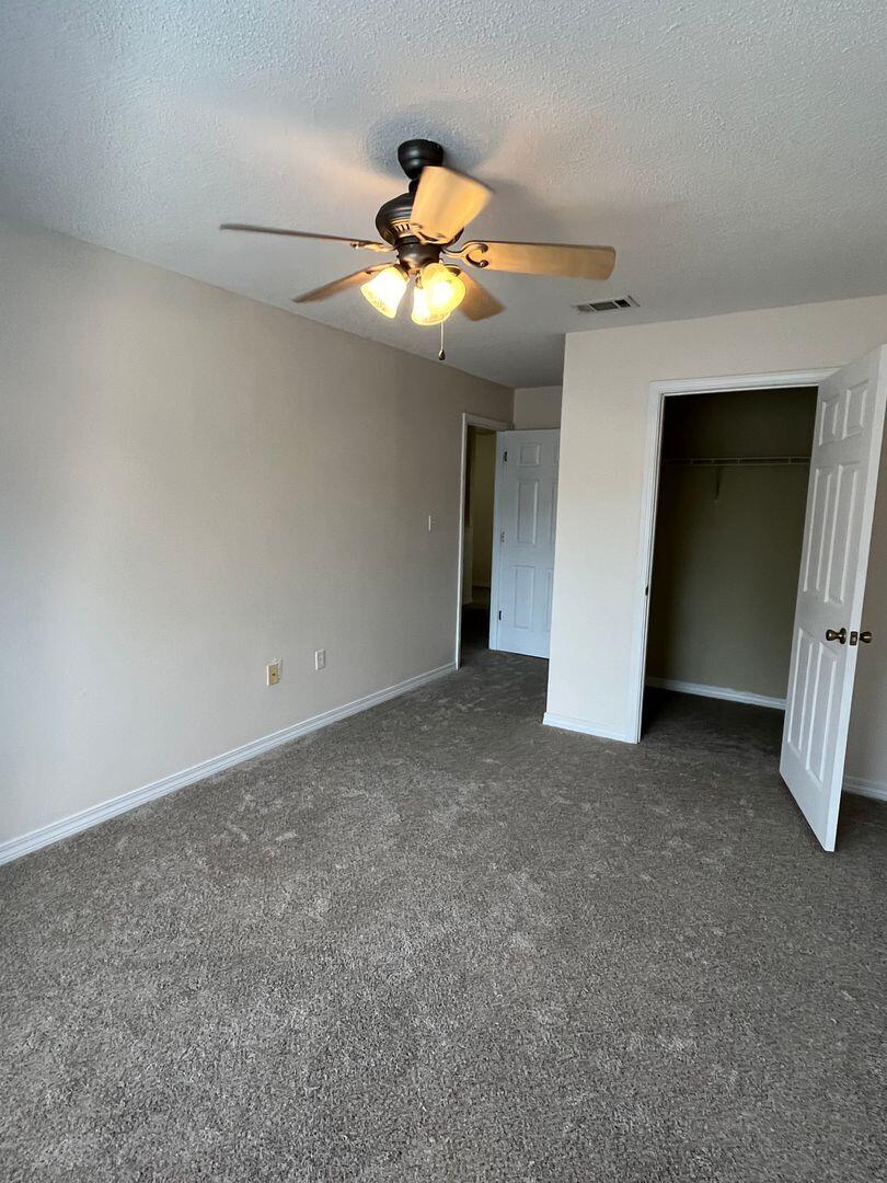 SHILOH PLACE T/H - Residential Lease